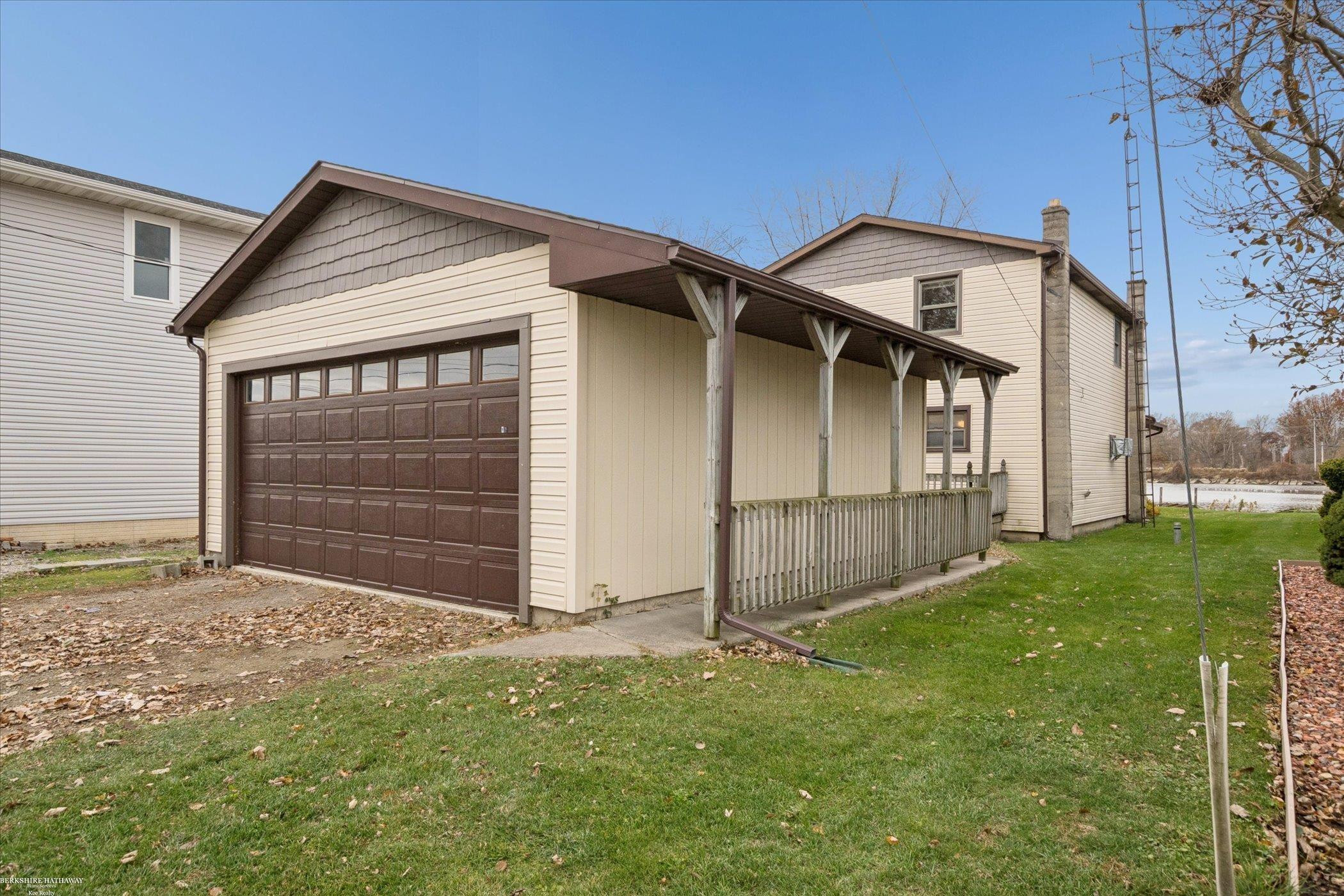 3028 Morin Point Street, Erie, MI — Photo 26