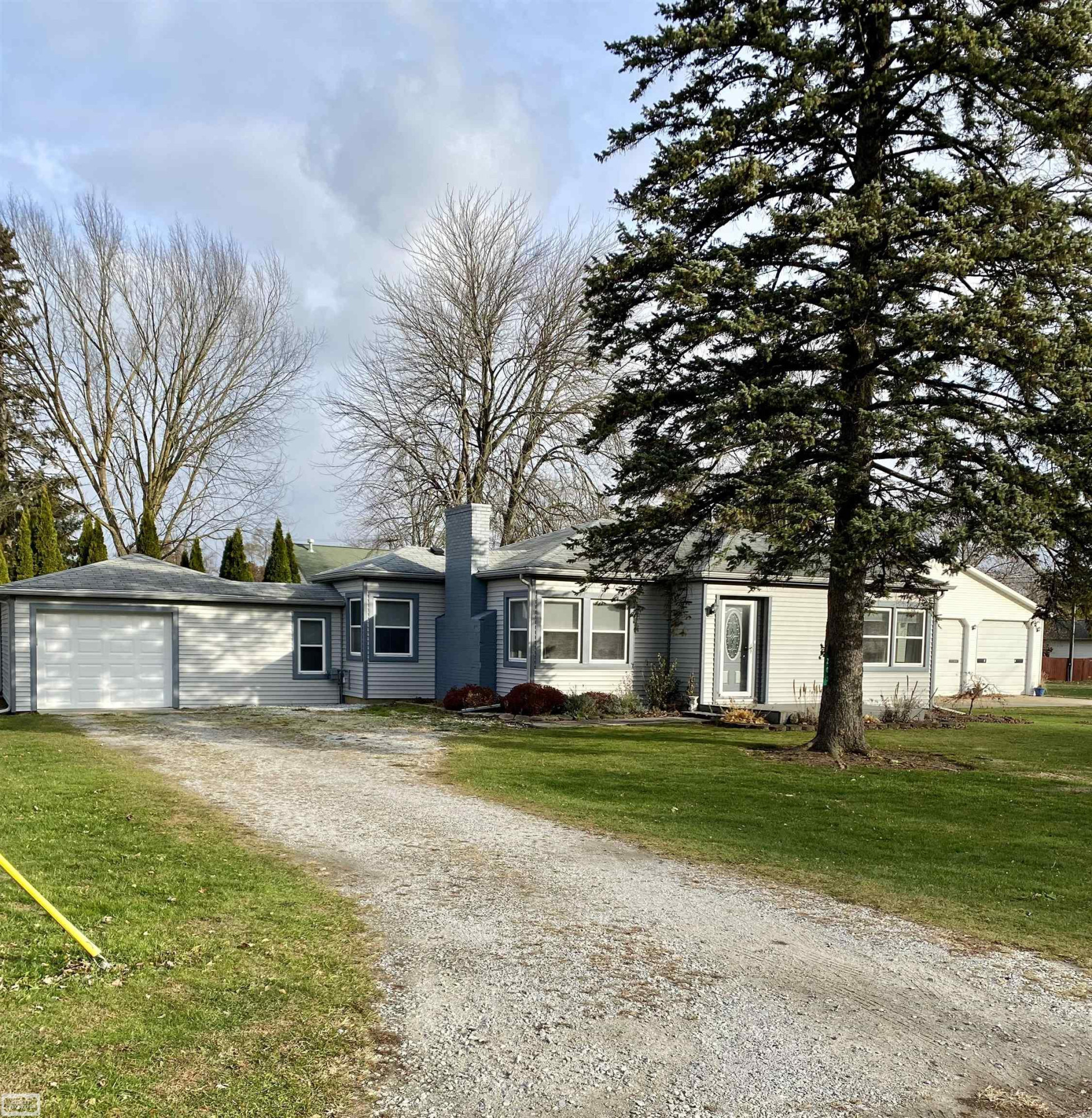 203 E Kempf Court, Capac, MI 48014 — front exterior
