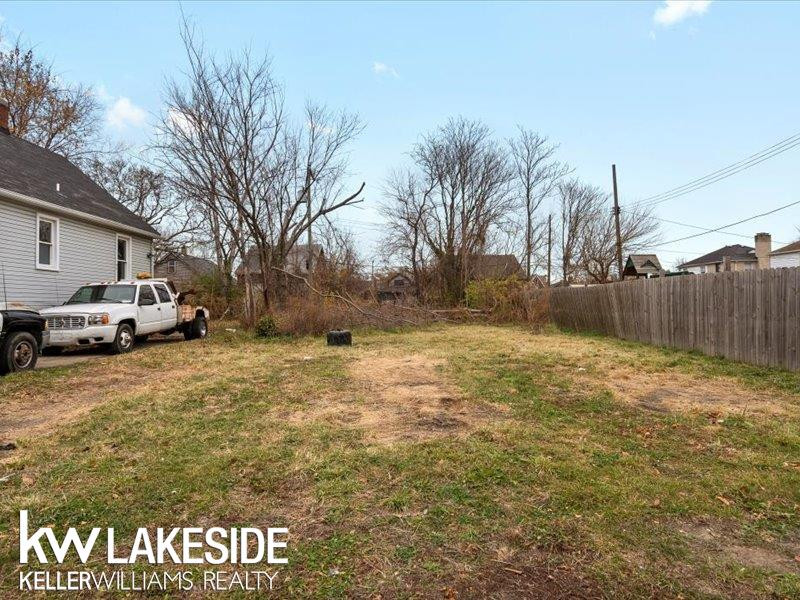 5744 PHILIP Street, Detroit, MI 48224 — Photo 4