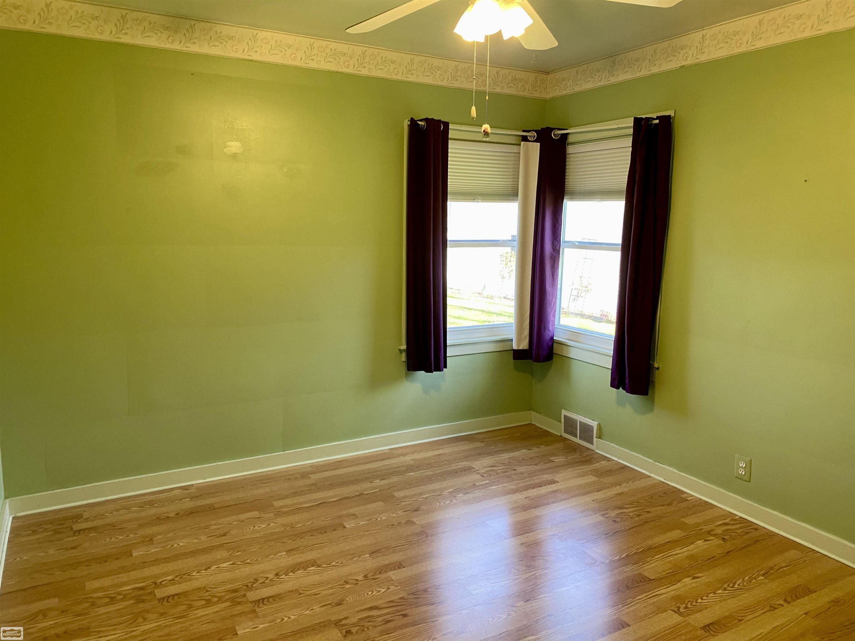 203 E Kempf Court, Capac, MI 48014 — Photo 18