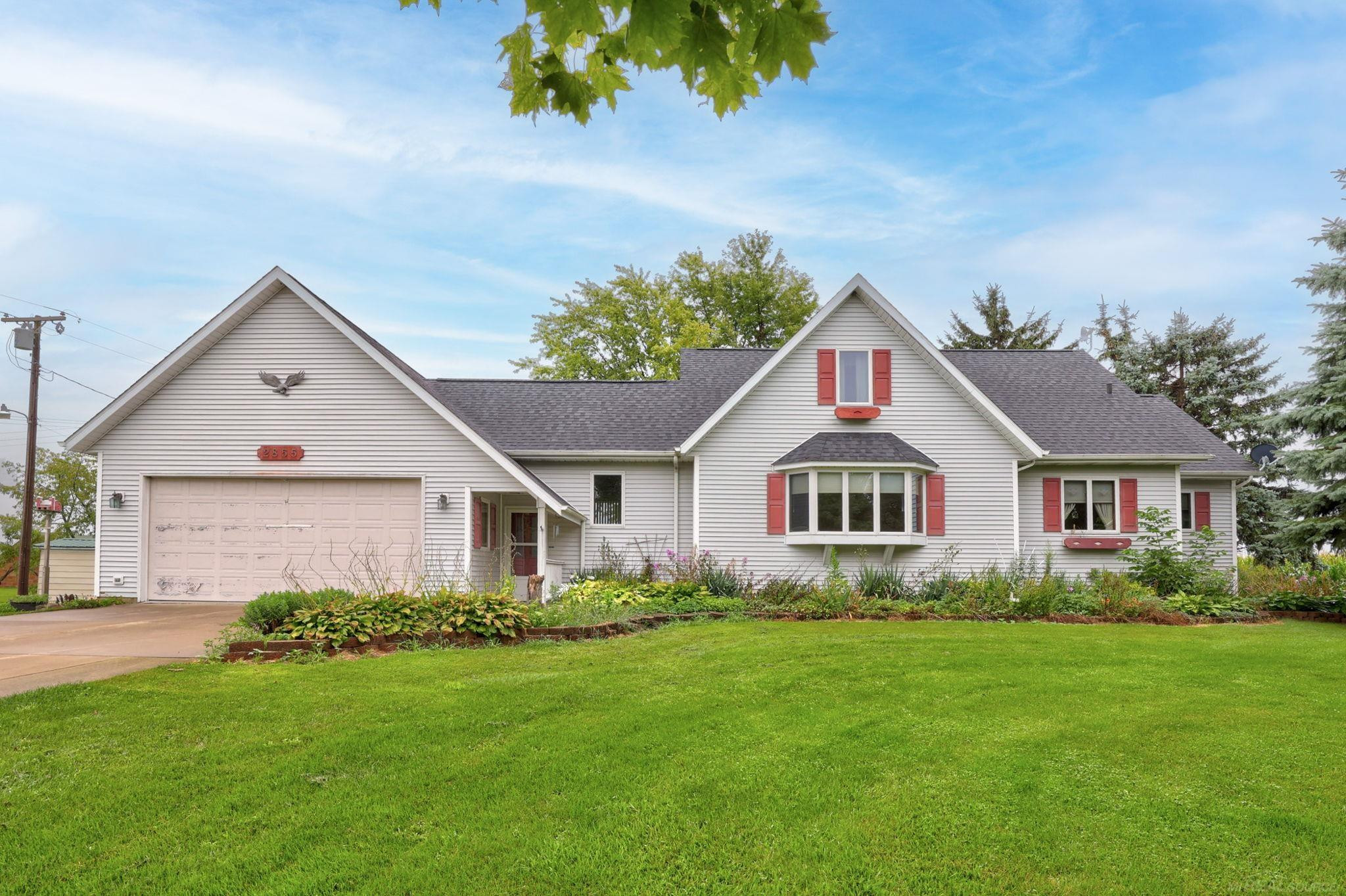 2855 S Bradleyville Road, Reese, MI 48757 — front exterior
