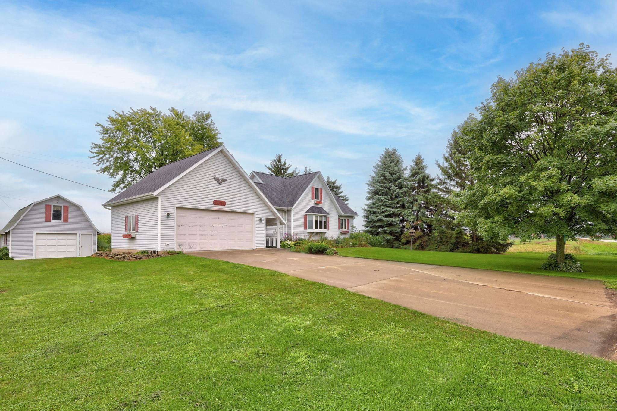2855 S Bradleyville Road, Reese, MI 48757 — Photo 2