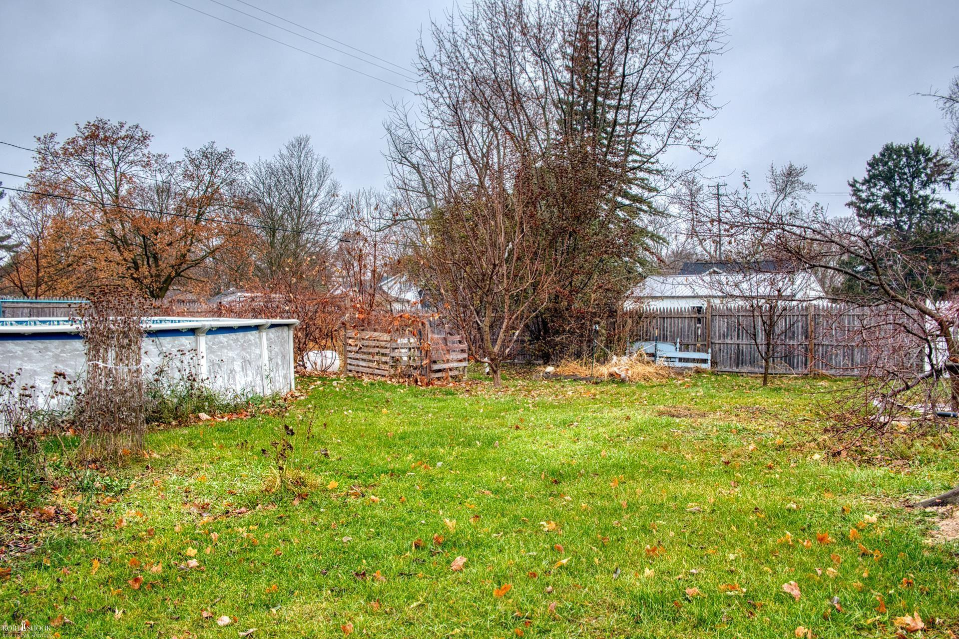 203 E Oak Street, Elsie, MI 48831 — Photo 31