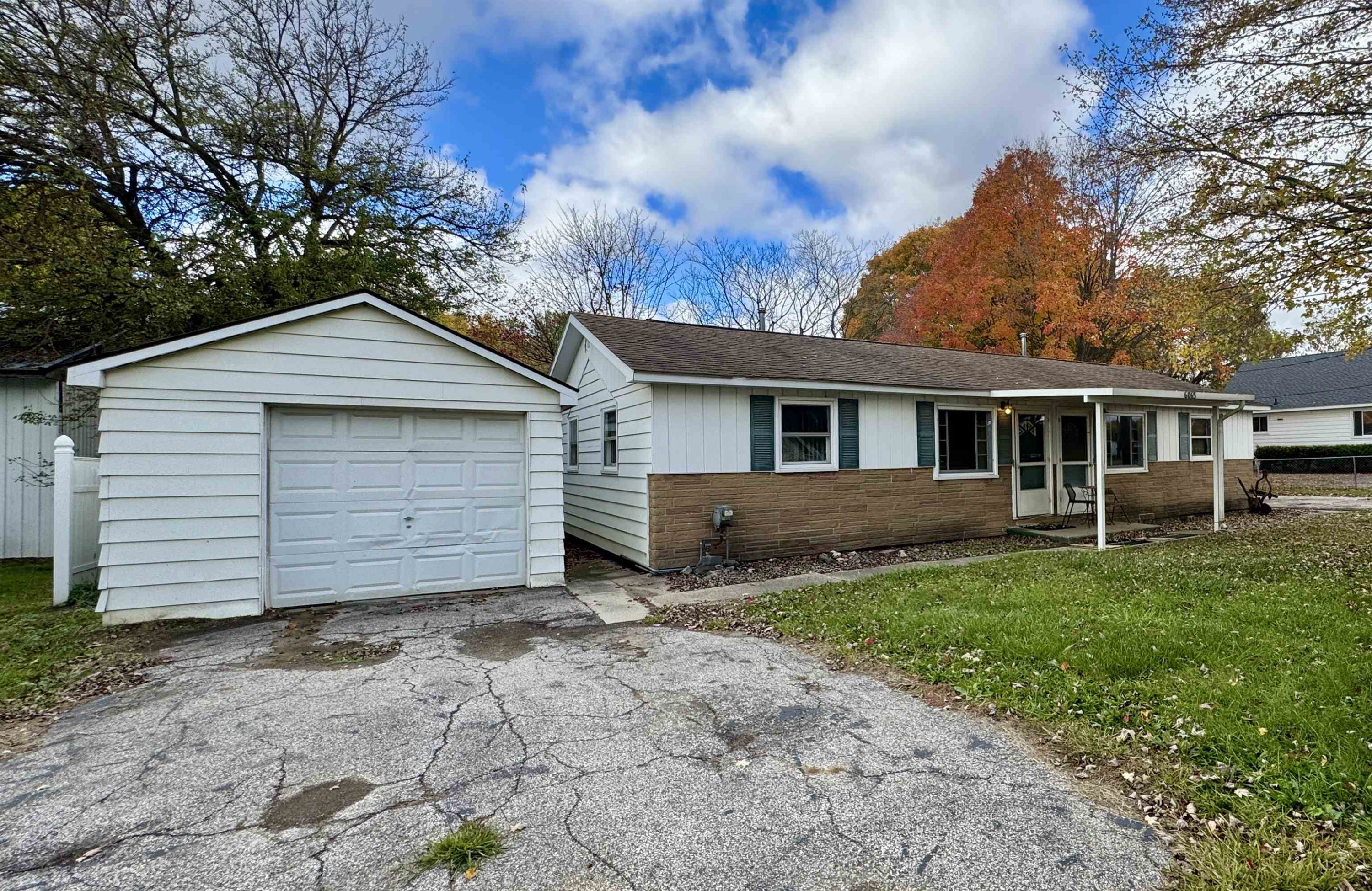 6065 N Genesee Road, Flint, MI 48506 — Photo 4