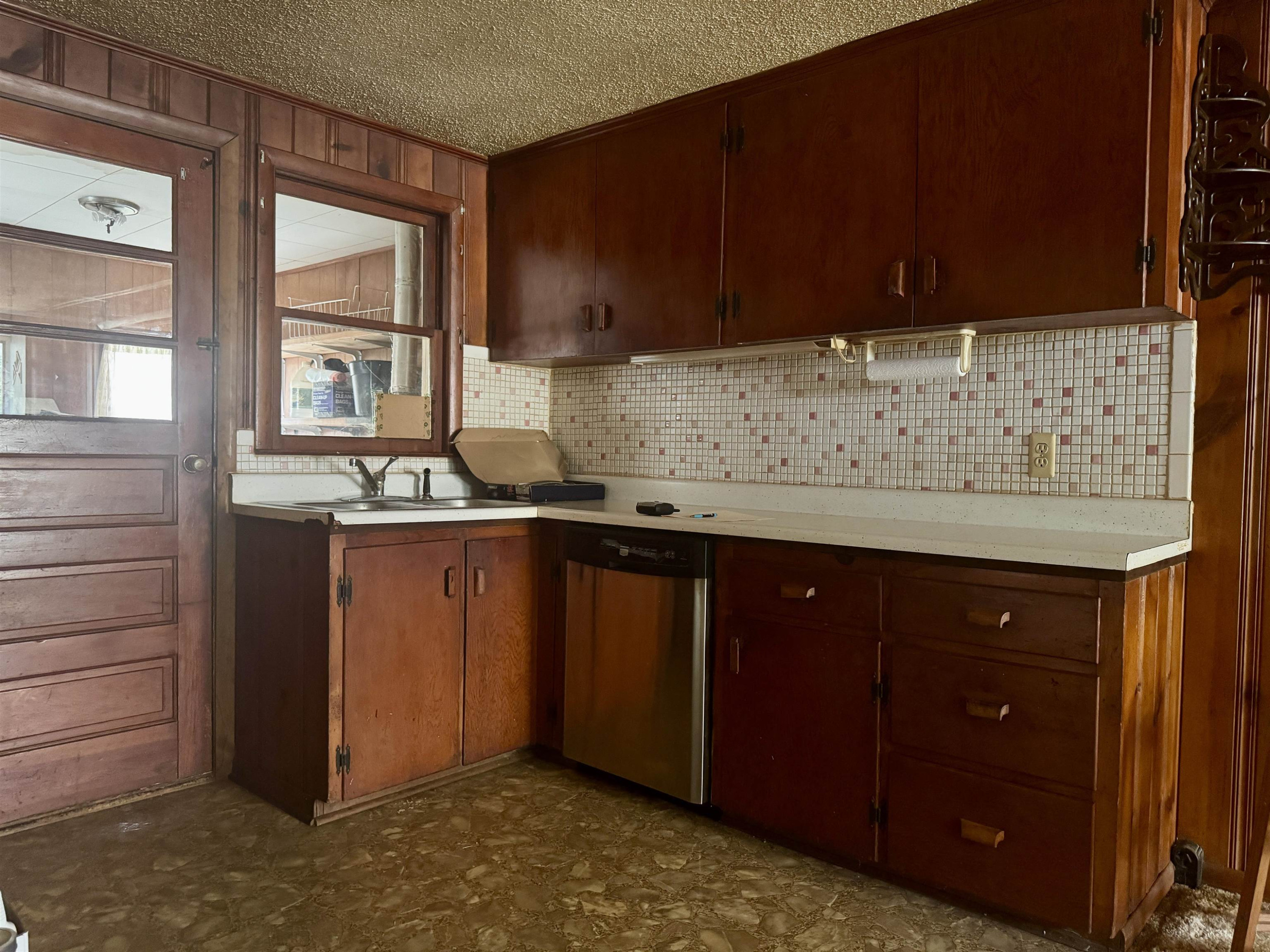 6065 N Genesee Road, Flint, MI 48506 — Photo 15
