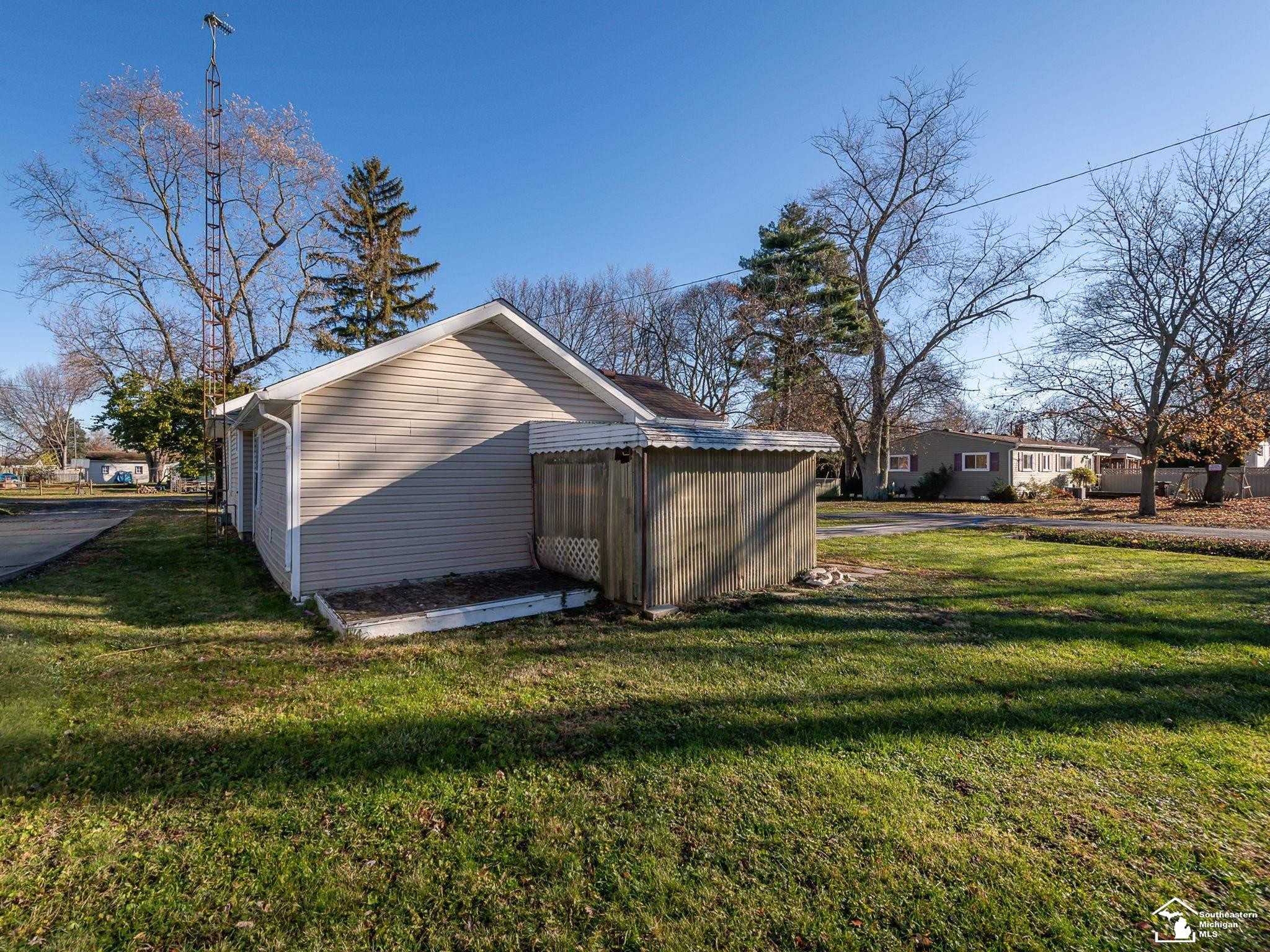 705 W 13th Street, Monroe, MI 48161 — Photo 4