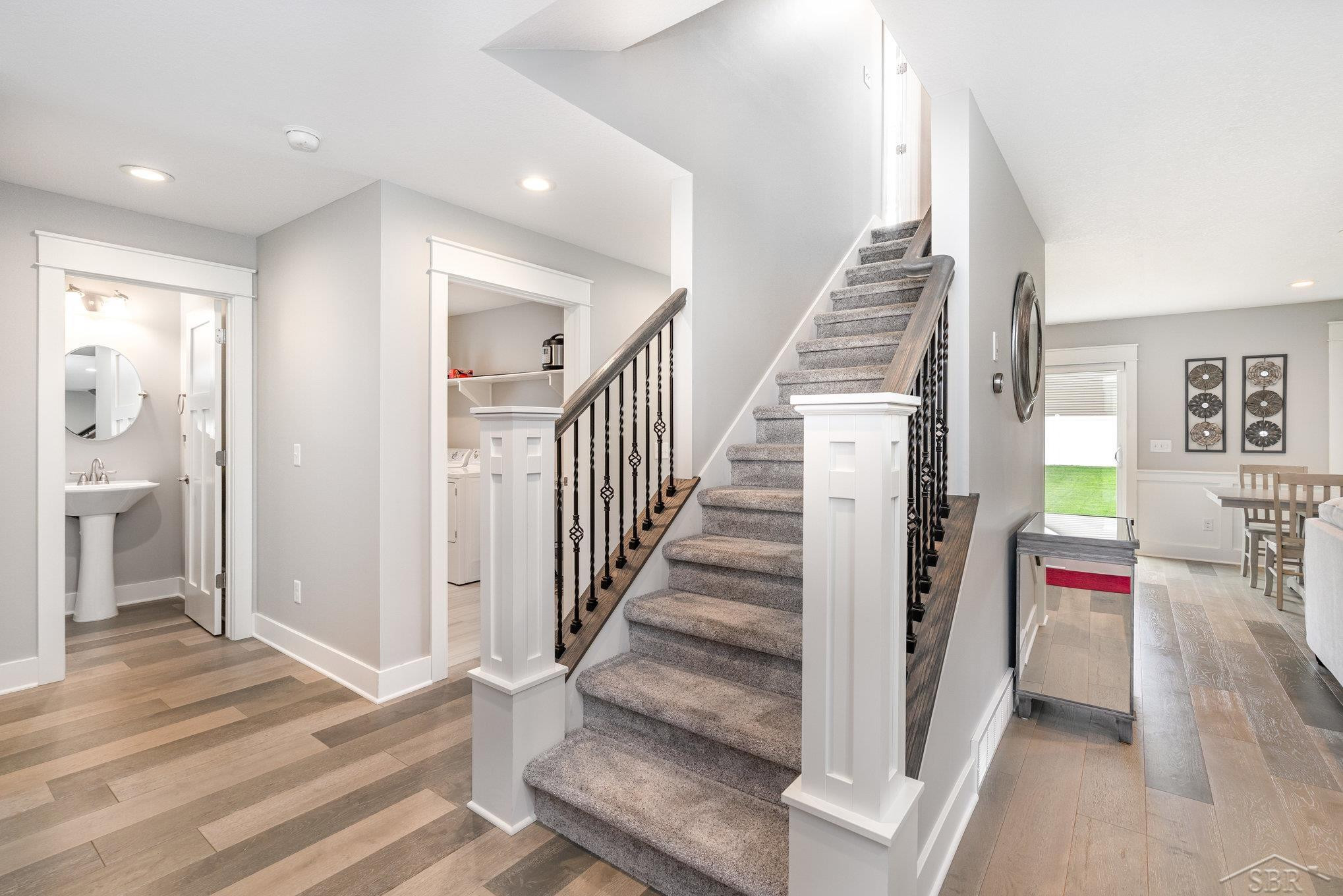8442 Cottonwood Drive, Freeland, MI 48623 — Photo 12