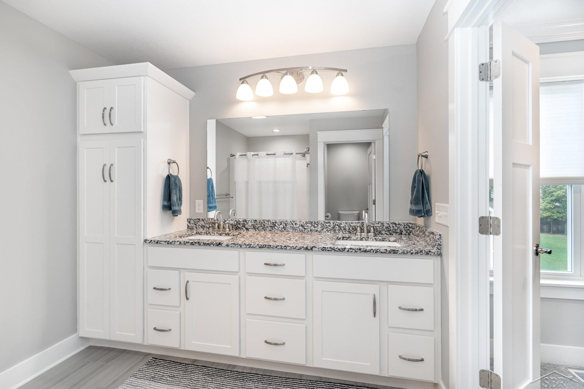 8442 Cottonwood Drive, Freeland, MI 48623 — Photo 17