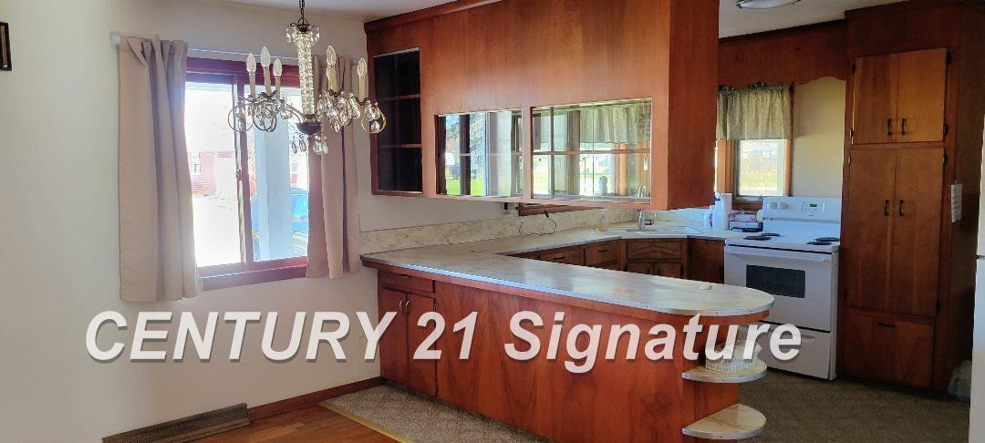 612 Sunnyside Drive, Chesaning, MI 48616 — Photo 6