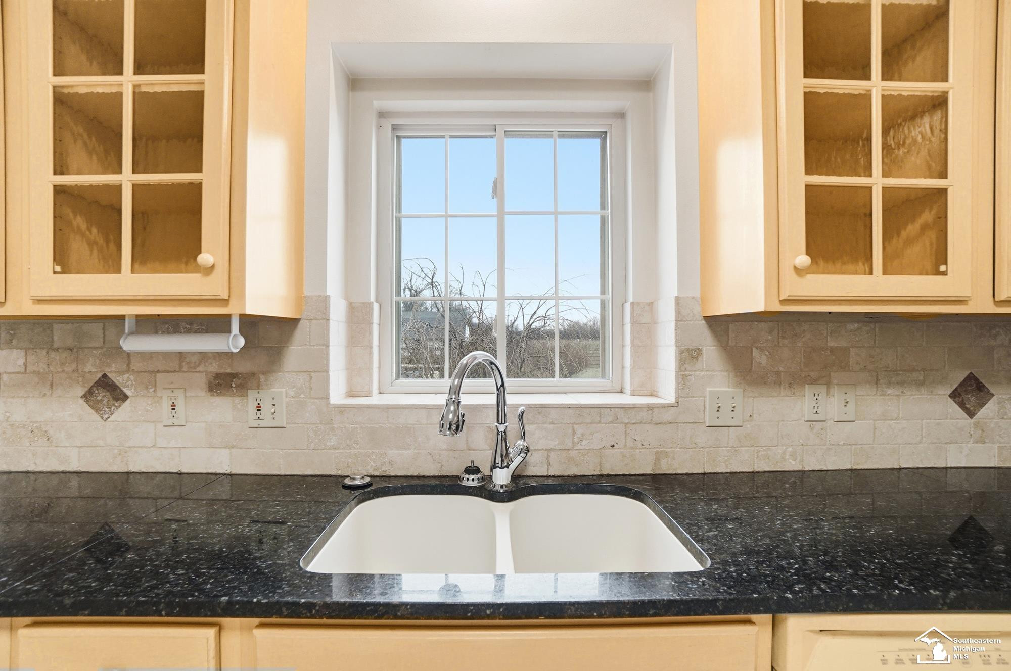 5470 Emerson Drive, MI 49267 — Photo 23