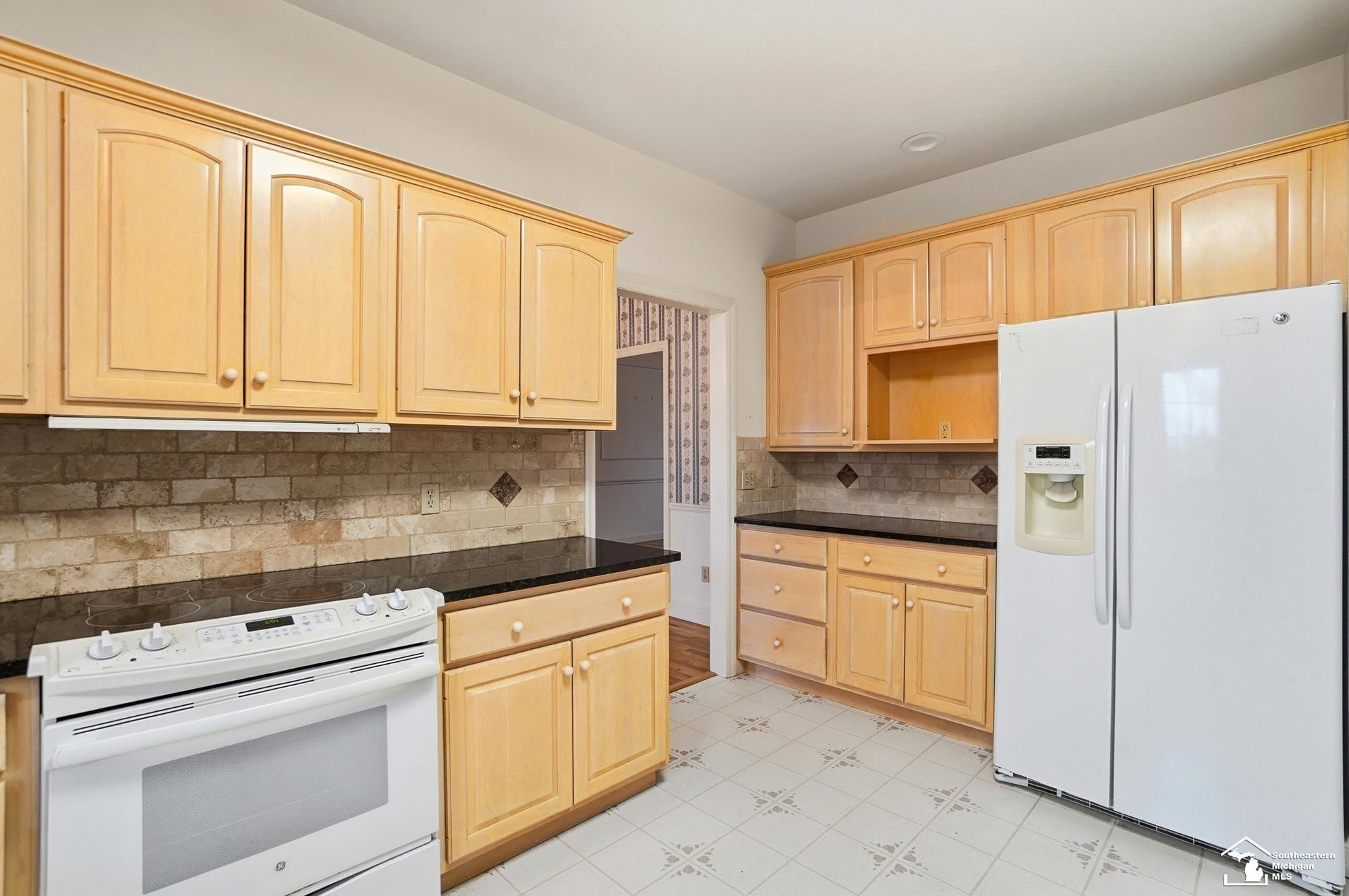 5470 Emerson Drive, MI 49267 — Photo 24