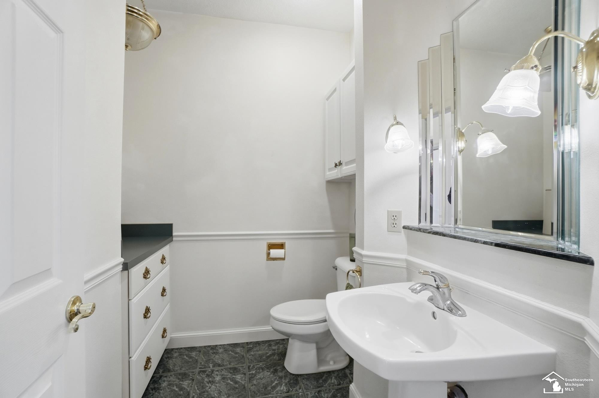 5470 Emerson Drive, MI 49267 — Photo 32