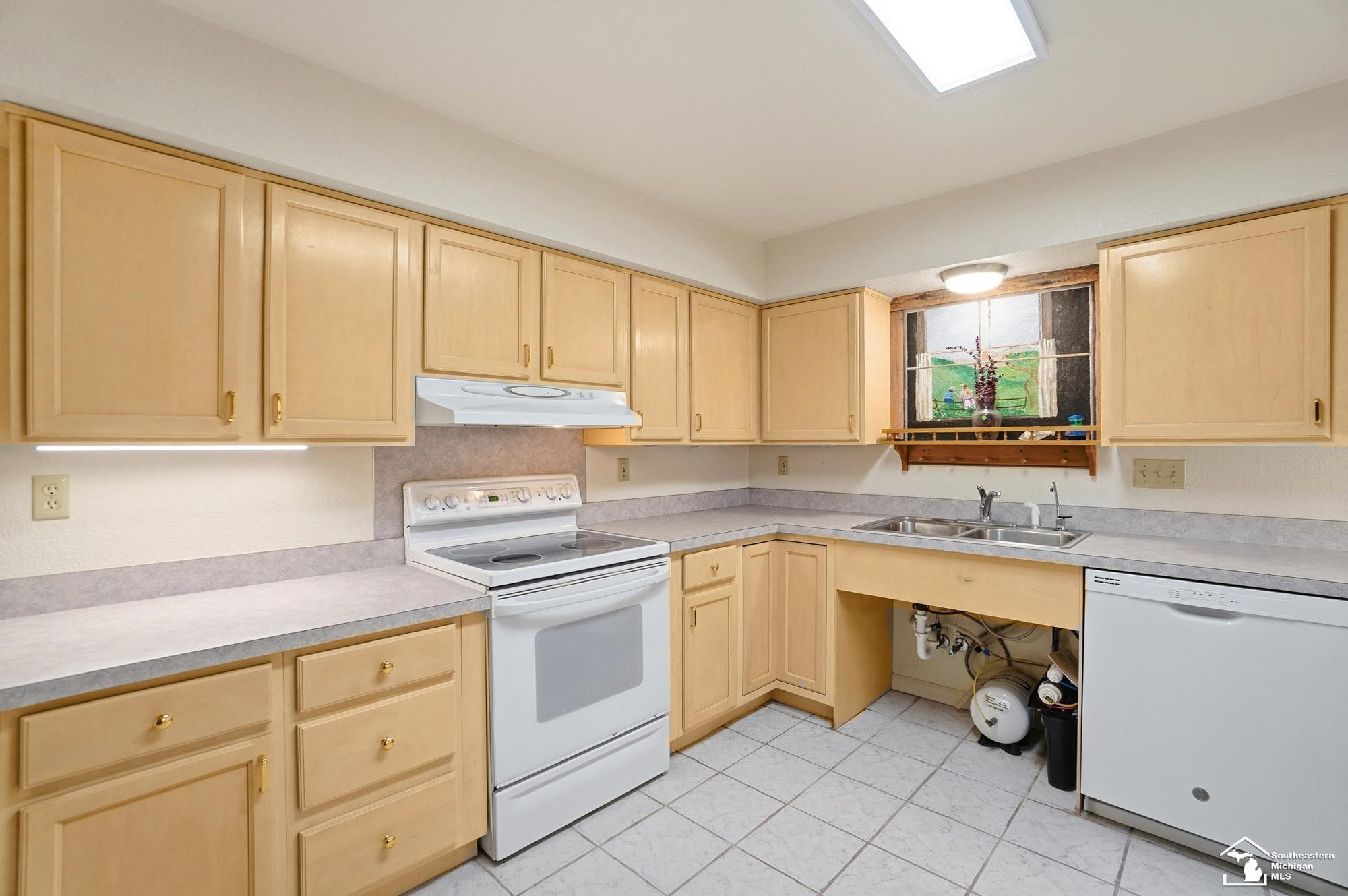 5470 Emerson Drive, MI 49267 — Photo 67