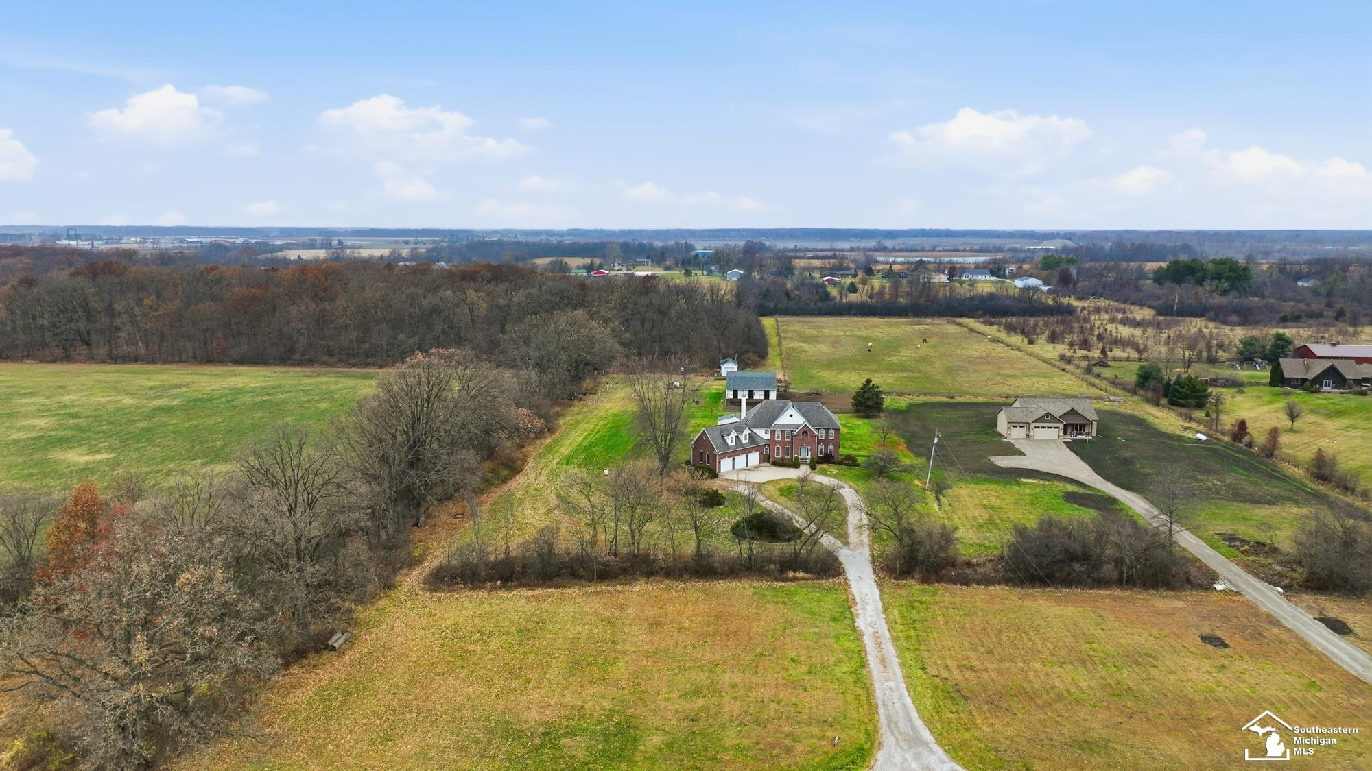 5470 Emerson Drive, MI 49267 — Photo 4