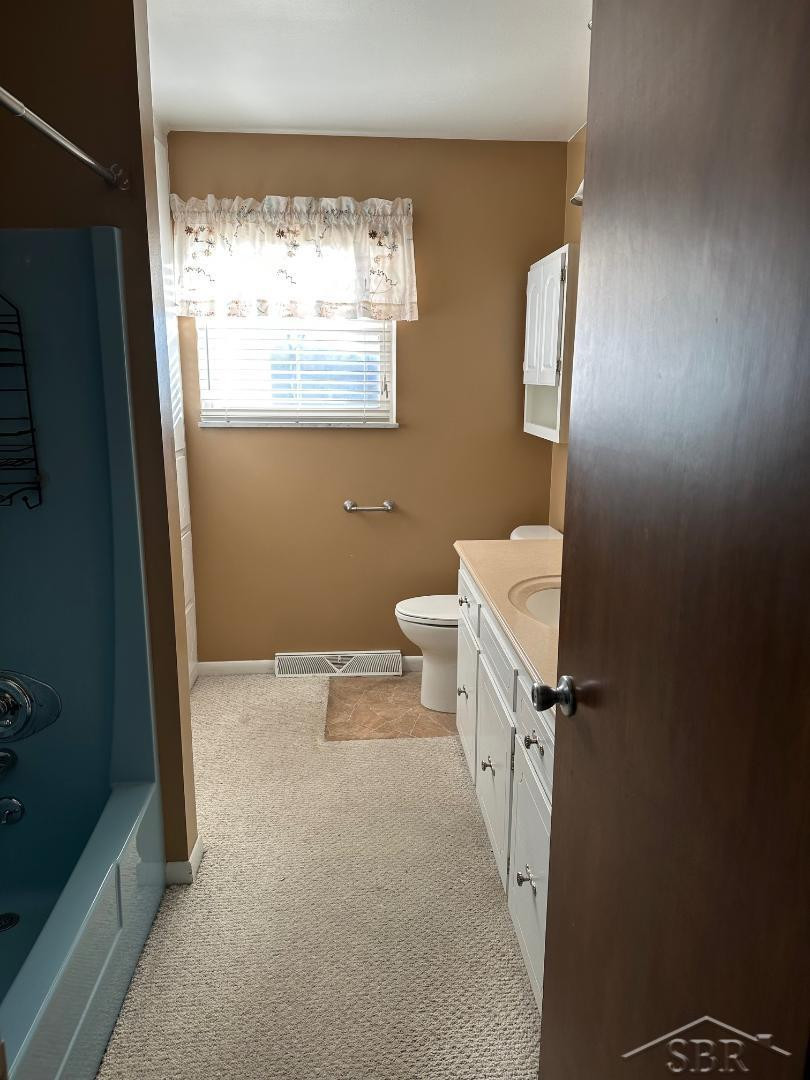 853 Waukee Lane, Saginaw, MI 48604 — Photo 8