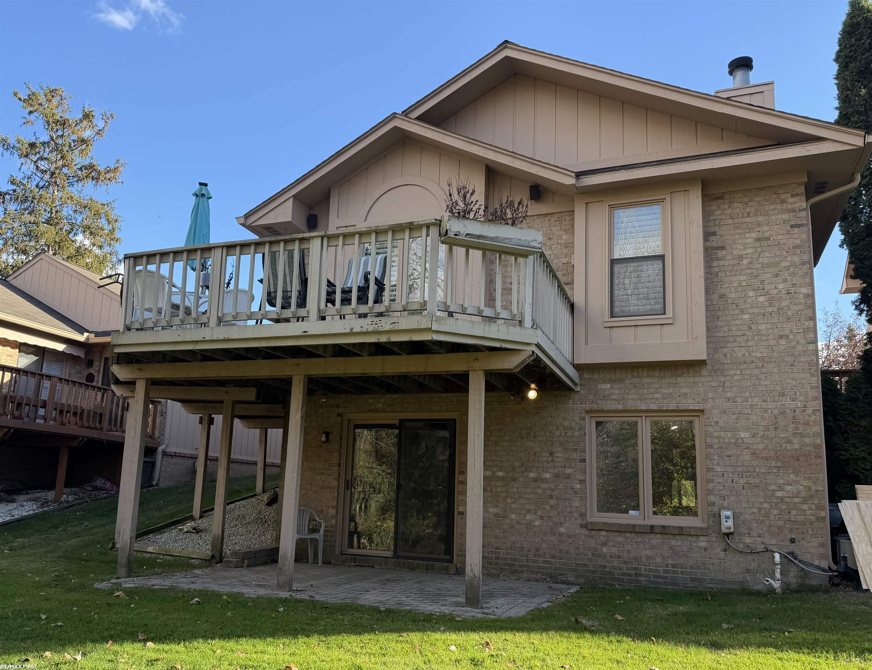 22200 River Ridge Trail Trail, MI 48335 — Photo 3