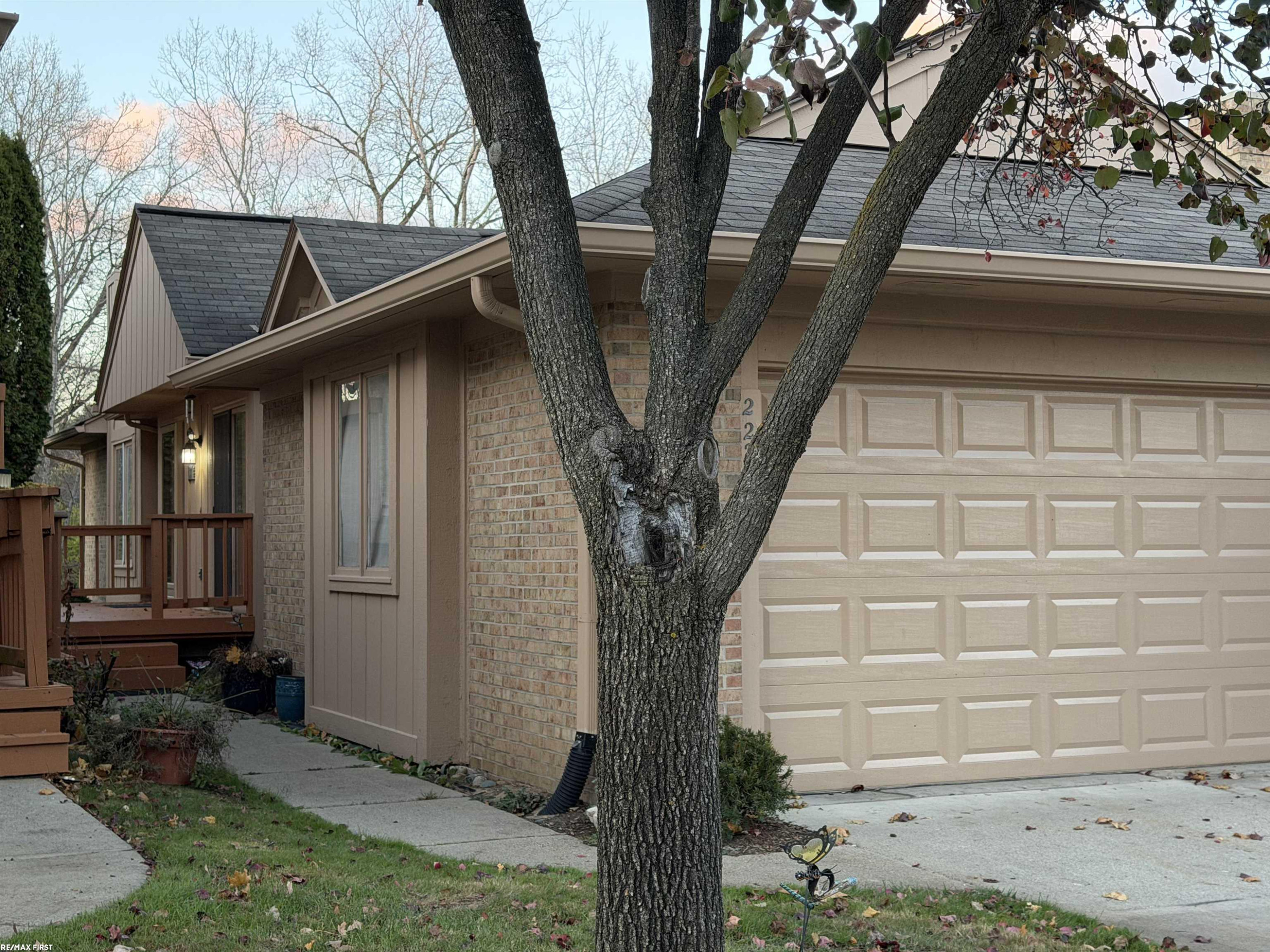 22200 River Ridge Trail Trail, MI 48335 — Photo 7