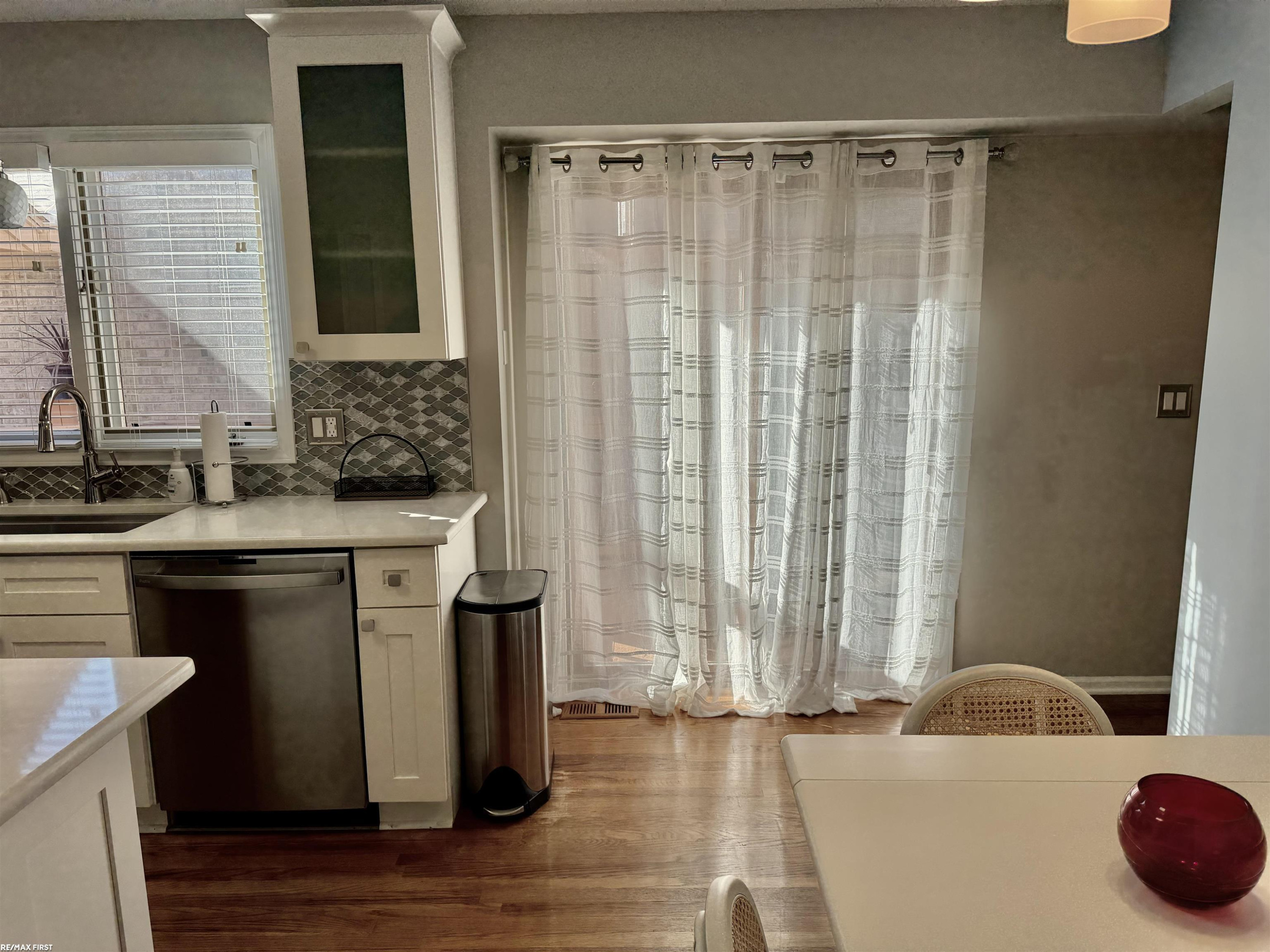 22200 River Ridge Trail Trail, MI 48335 — Photo 13