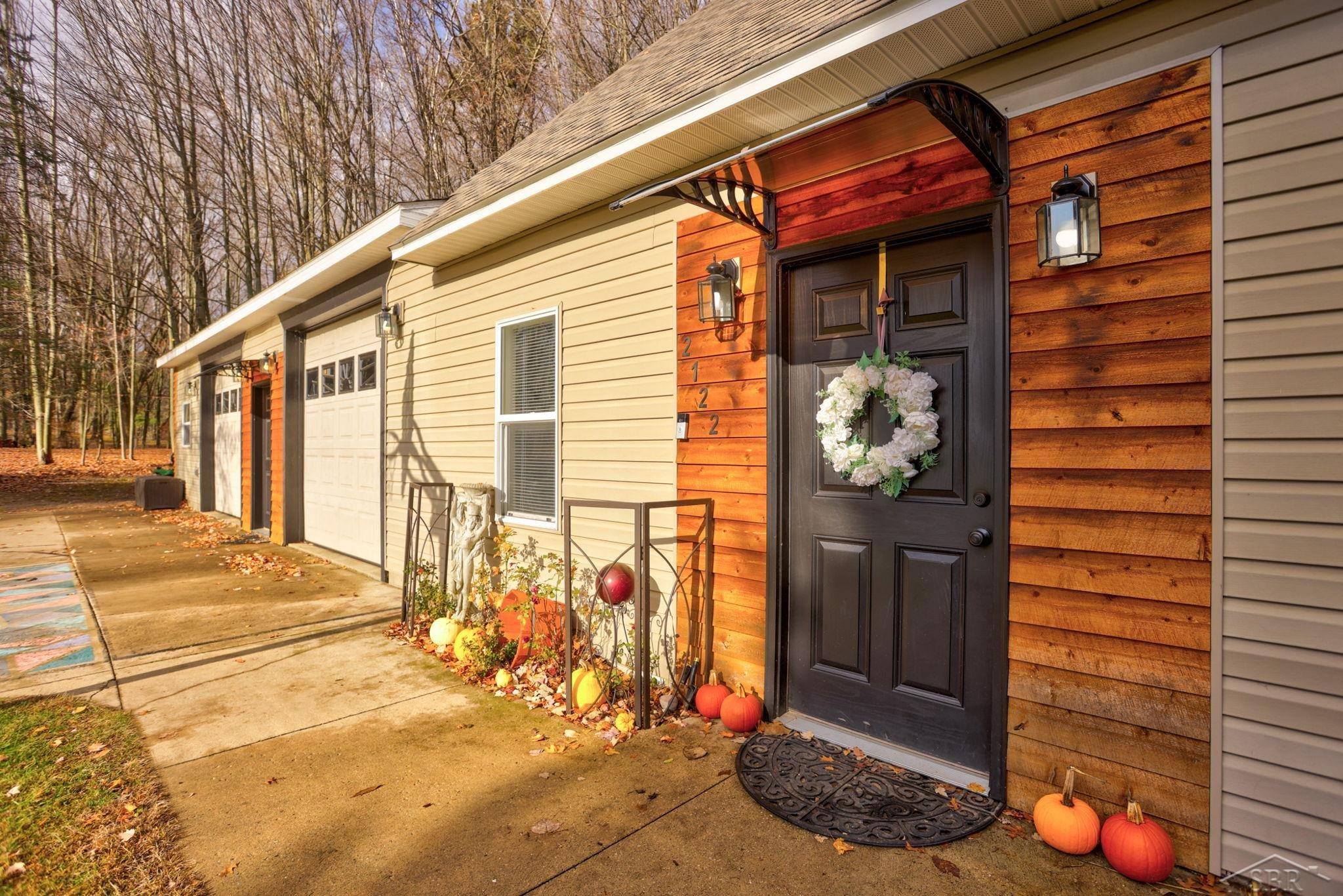 2122 Heather Way, Gladwin, MI 48624 — Photo 5