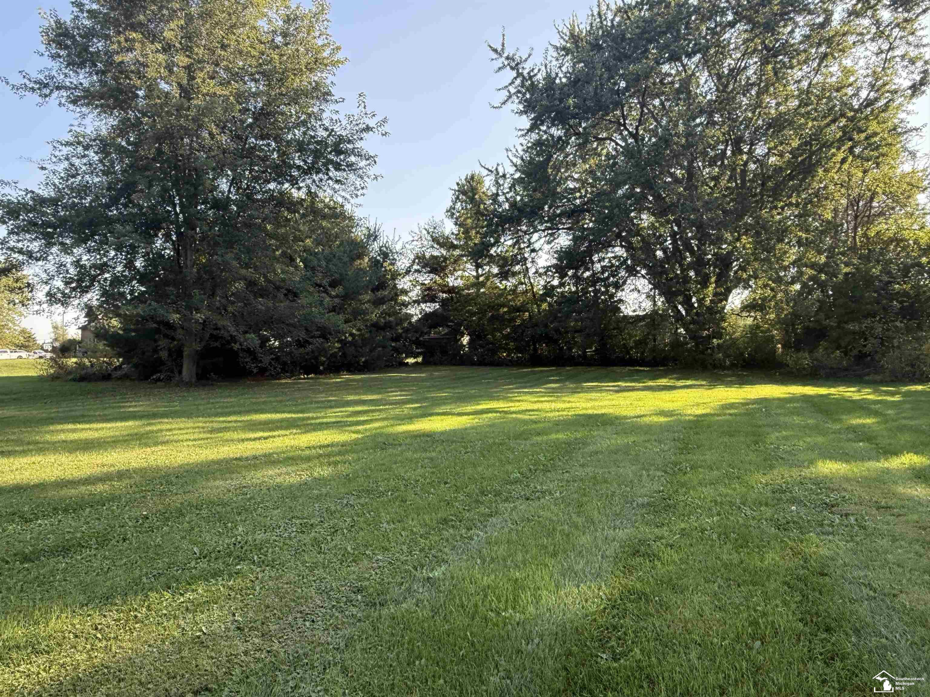 6349 Dixon Road, Monroe, MI 48161 — Photo 9