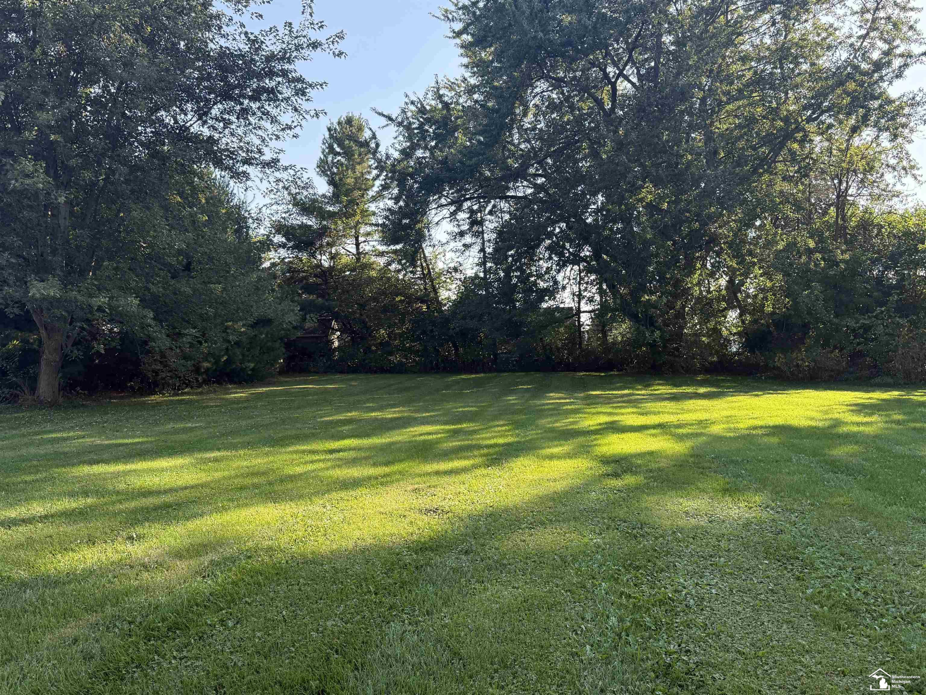 6349 Dixon Road, Monroe, MI 48161 — Photo 10