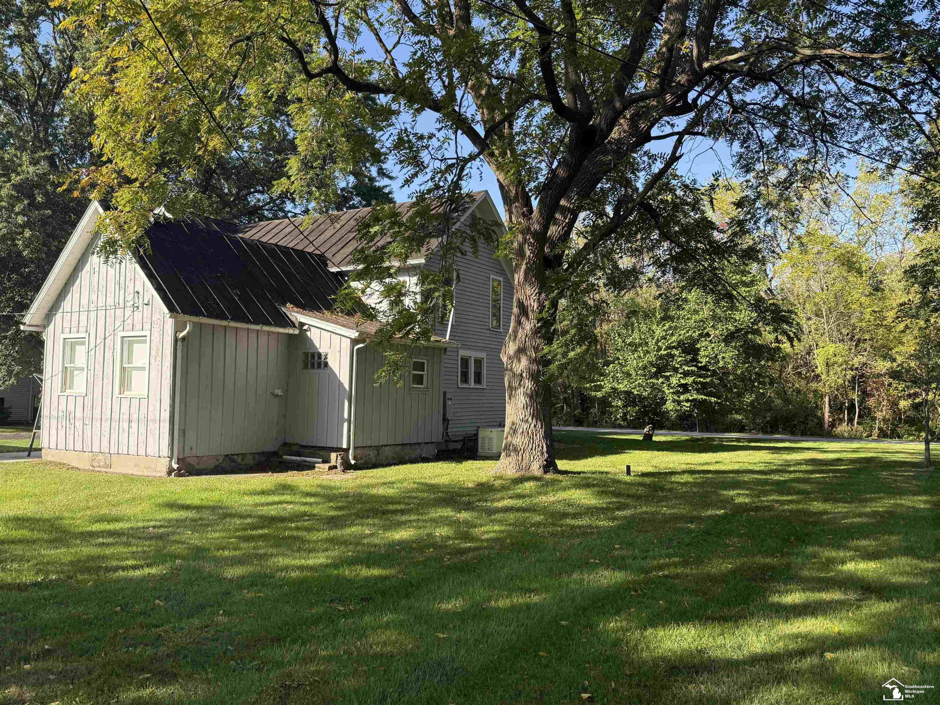 6349 Dixon Road, Monroe, MI 48161 — Photo 11