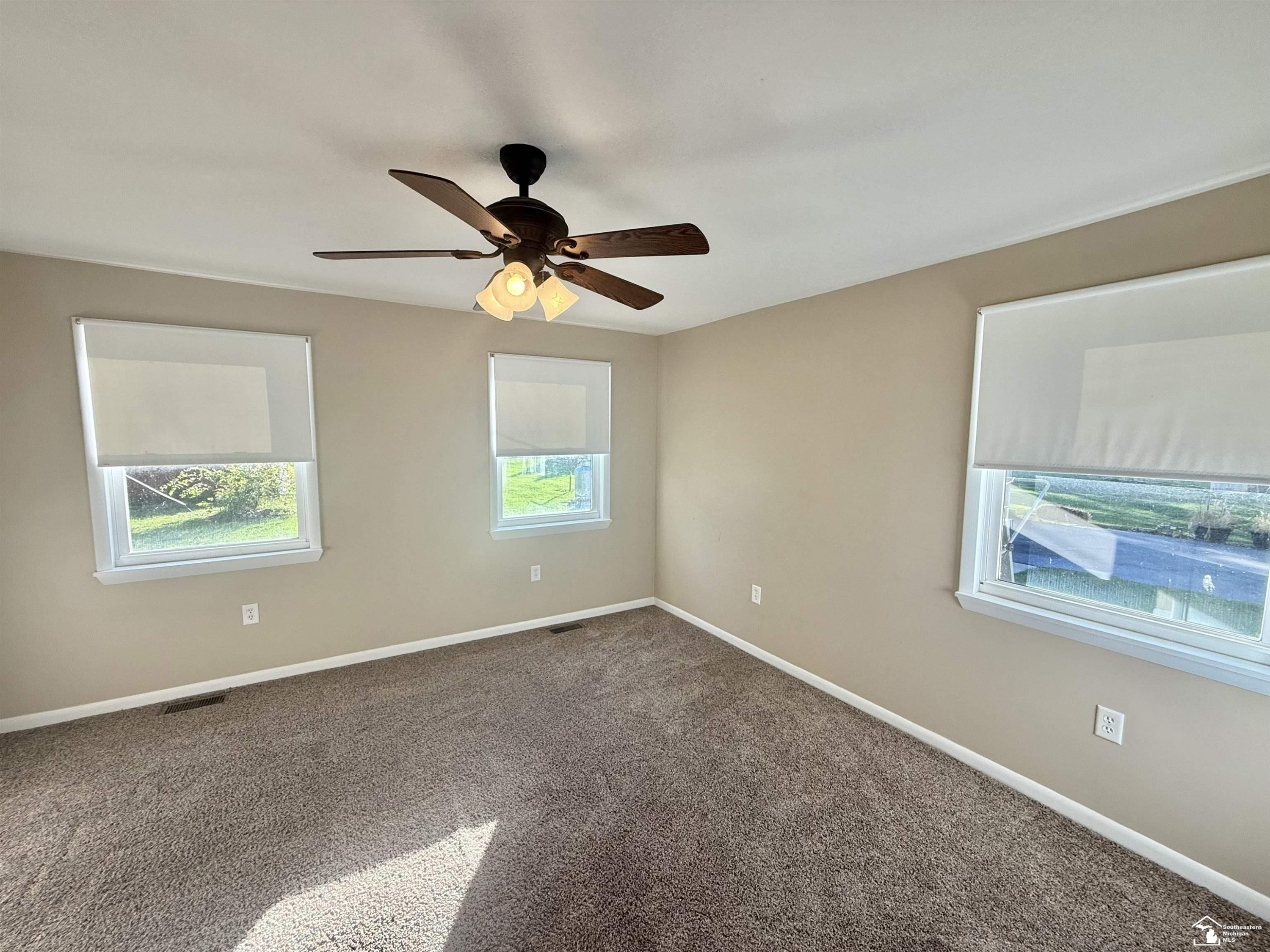 6349 Dixon Road, Monroe, MI 48161 — Photo 12