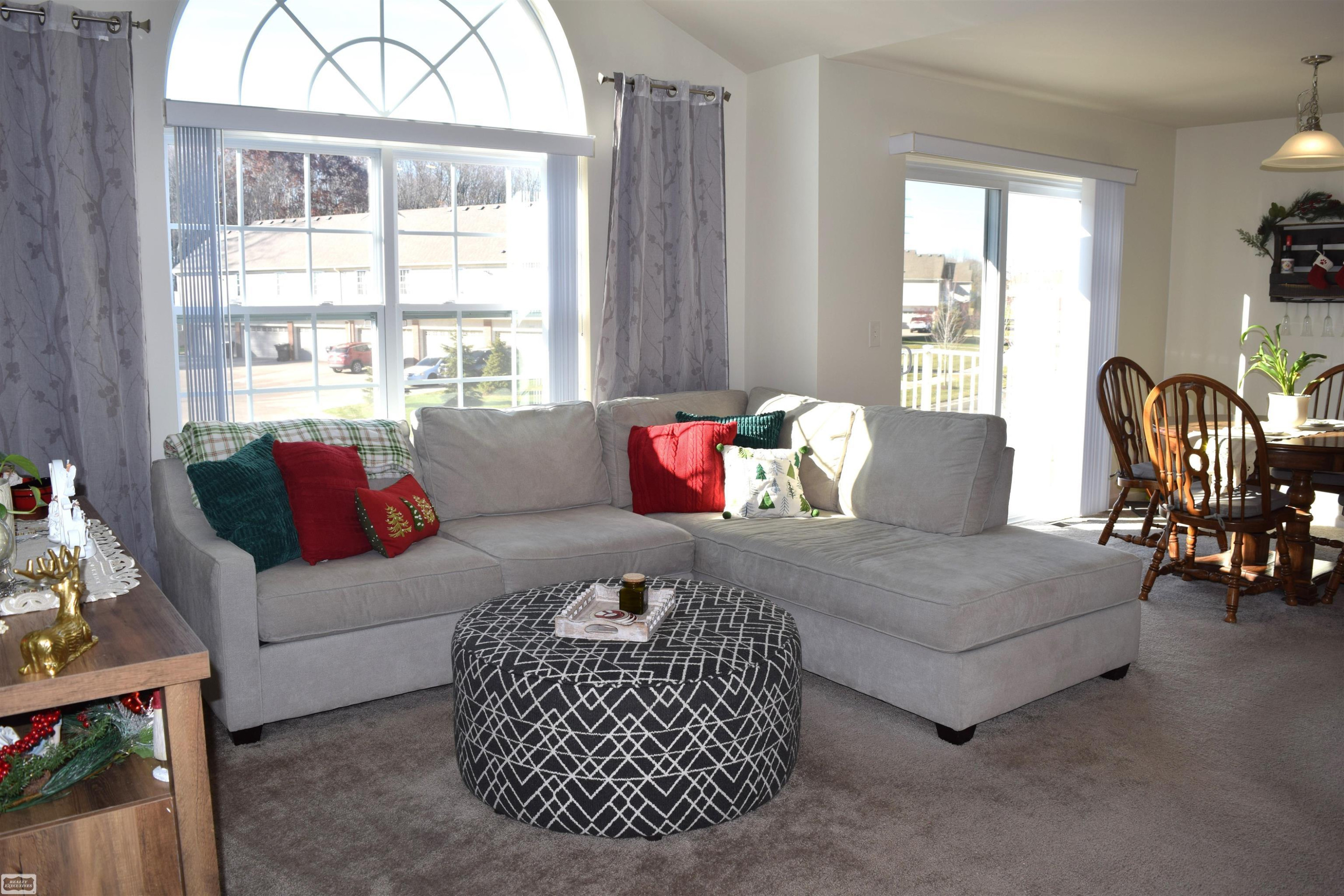 22053 Aberdeen Drive, MI 48042 — Photo 5