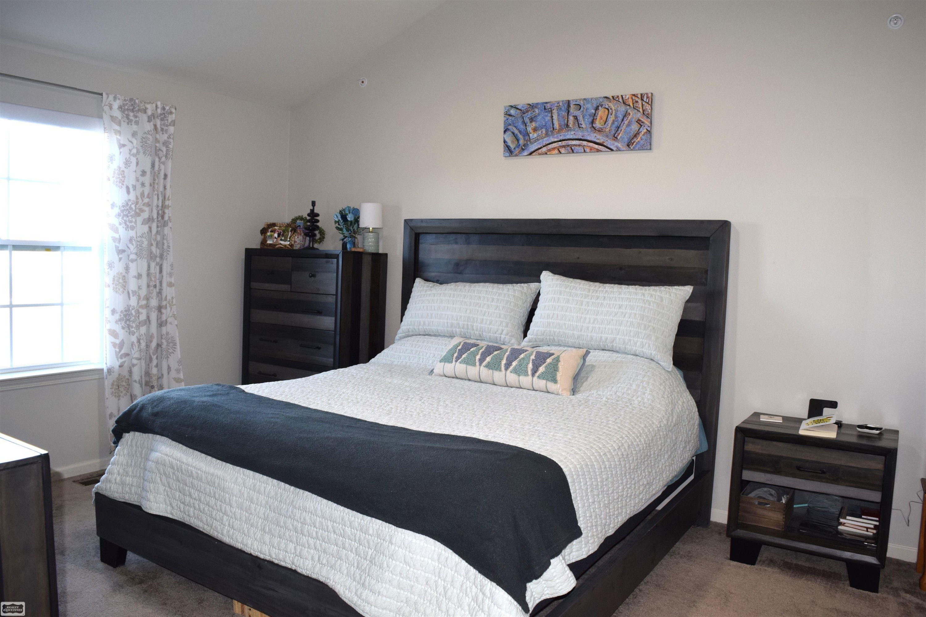 22053 Aberdeen Drive, MI 48042 — Photo 13