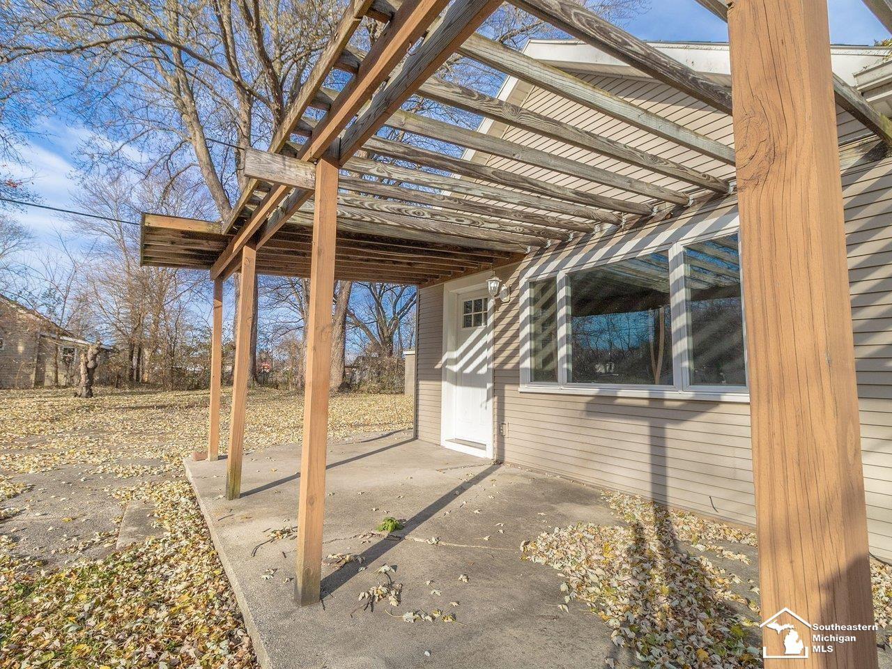 155 Virginia Street, Carleton, MI 48117 — Photo 4