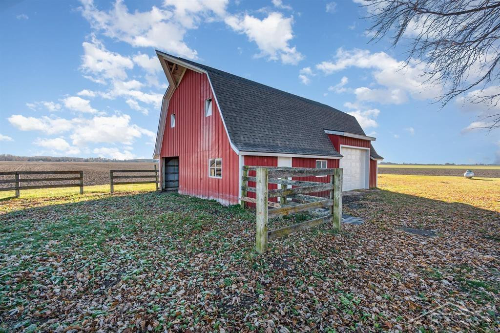 4079 S Eight Mile Road, Auburn, MI 48611 — Photo 29