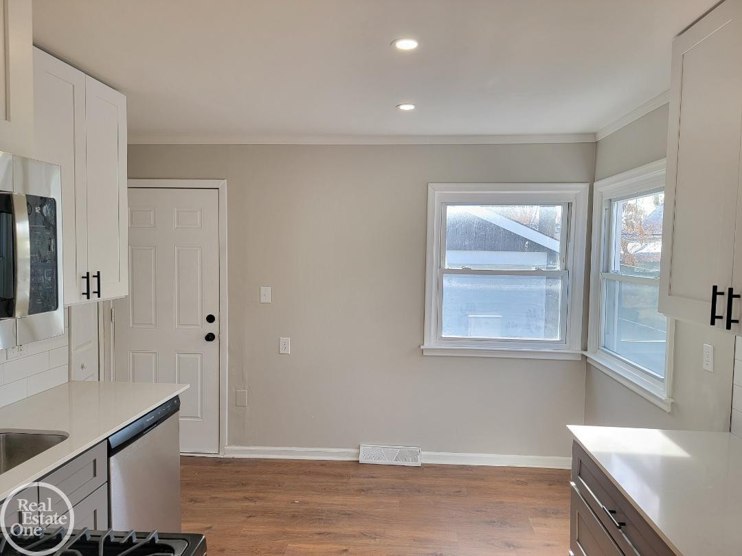 7212 Hupp Avenue, Warren, MI 48091 — Photo 5