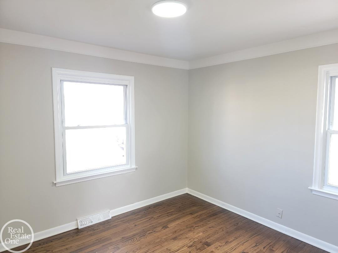 7212 Hupp Avenue, Warren, MI 48091 — Photo 9