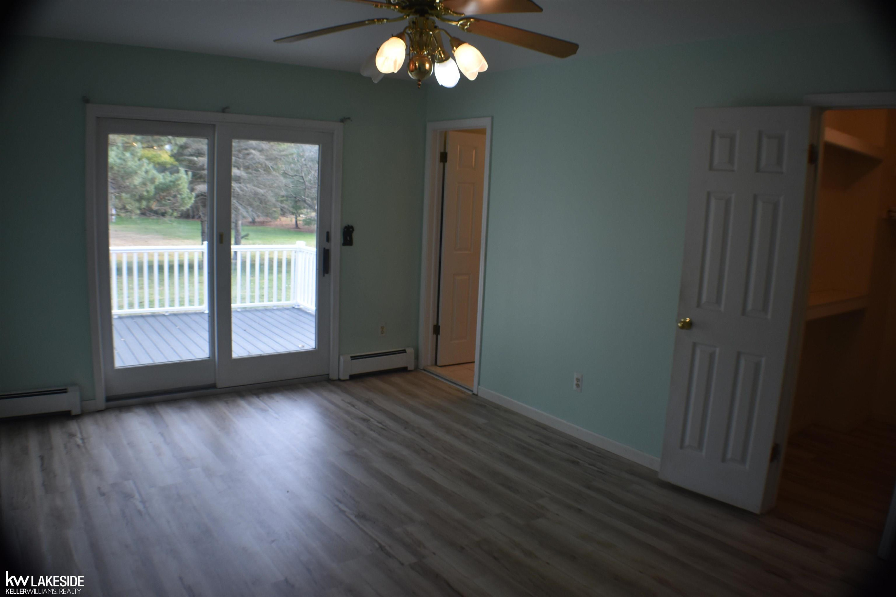 3405 Hemlock Court, MI — Photo 18