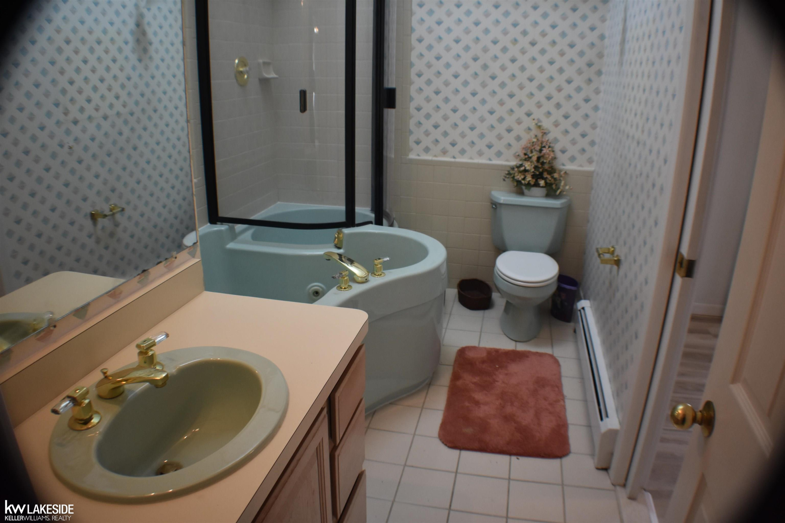 3405 Hemlock Court, MI — Photo 23