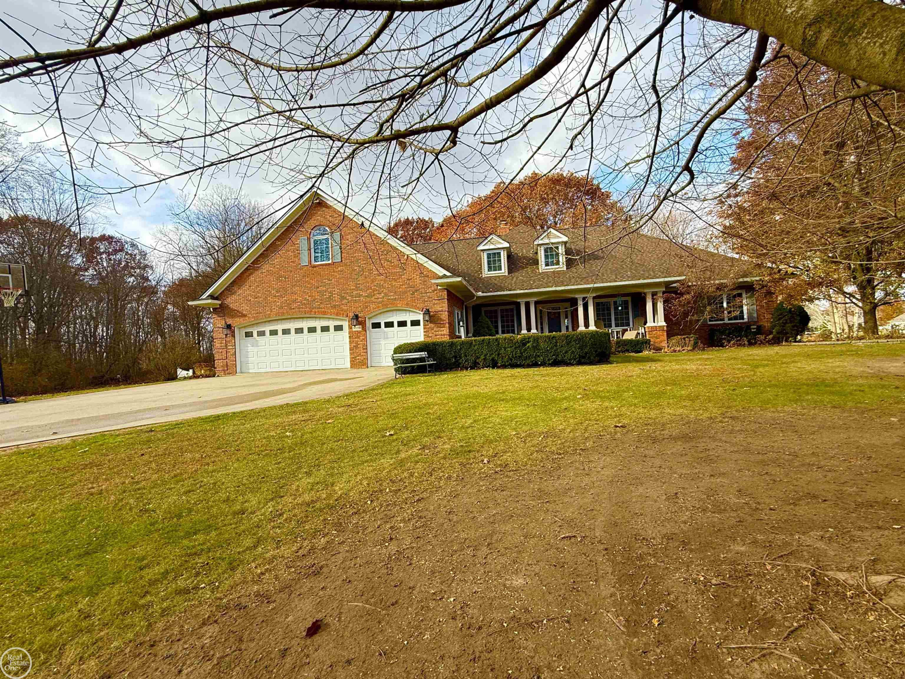 5992 Parkridge Drive, MI — Photo 2