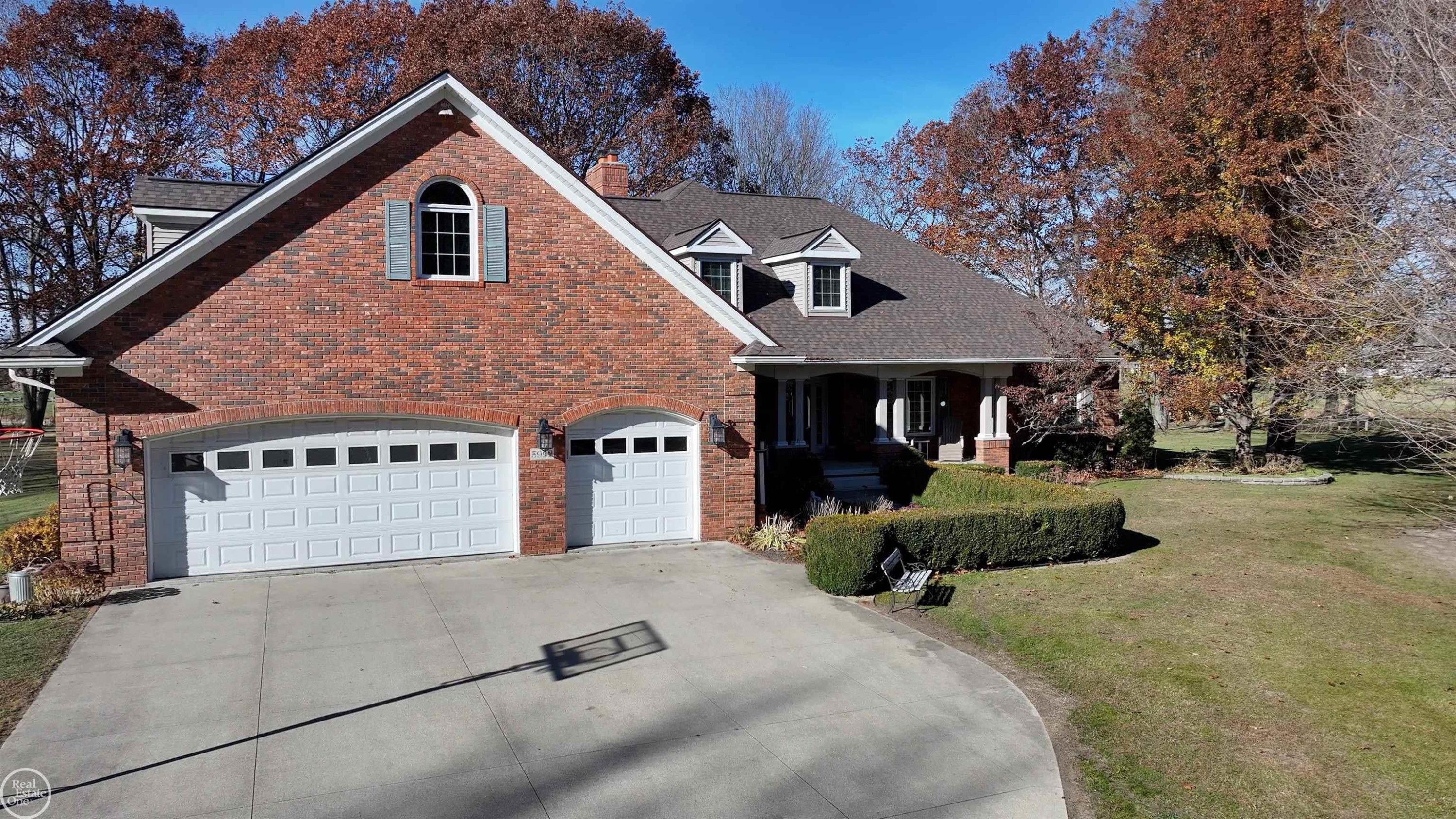 5992 Parkridge Drive, MI — Photo 4