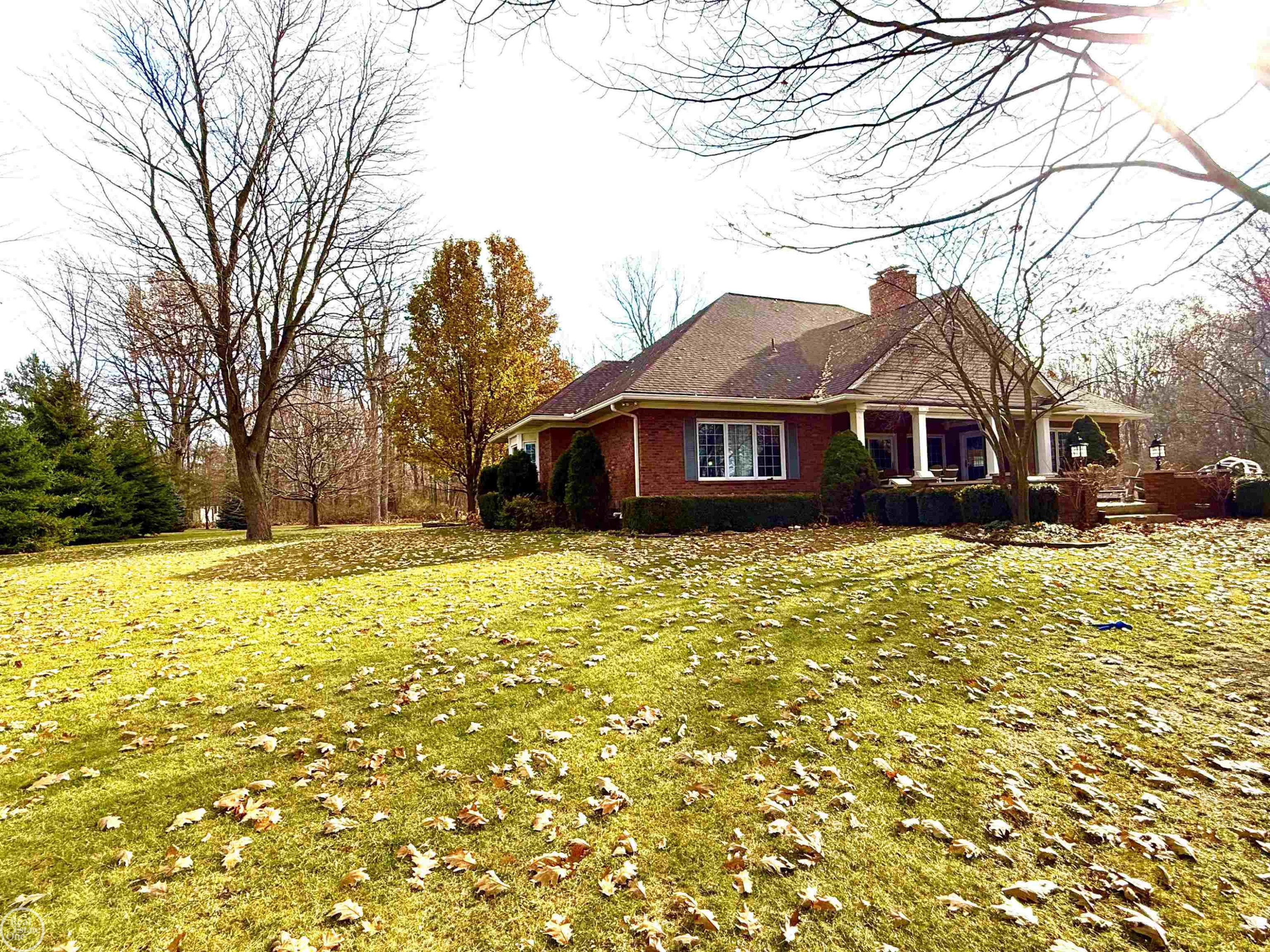 5992 Parkridge Drive, MI — Photo 7