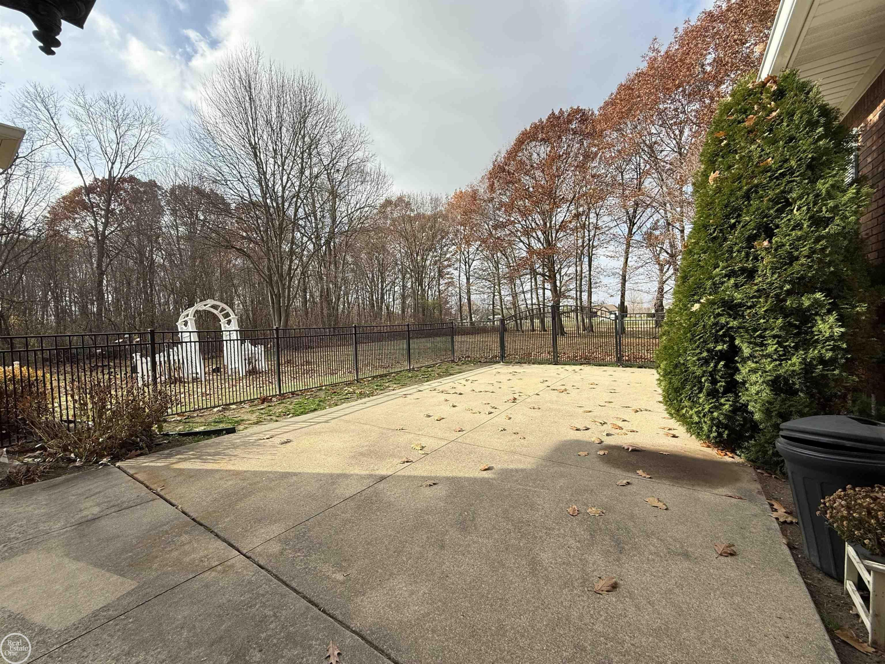 5992 Parkridge Drive, MI — Photo 11