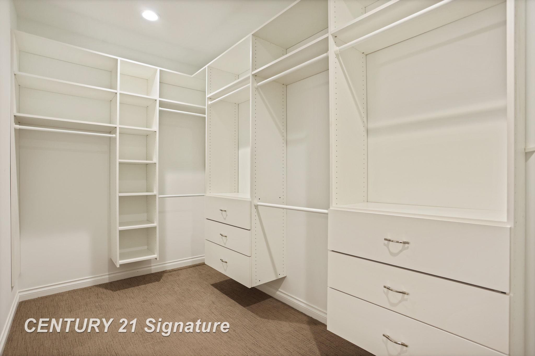 10060 Hemphill Drive, Freeland, MI 48623 — Photo 24