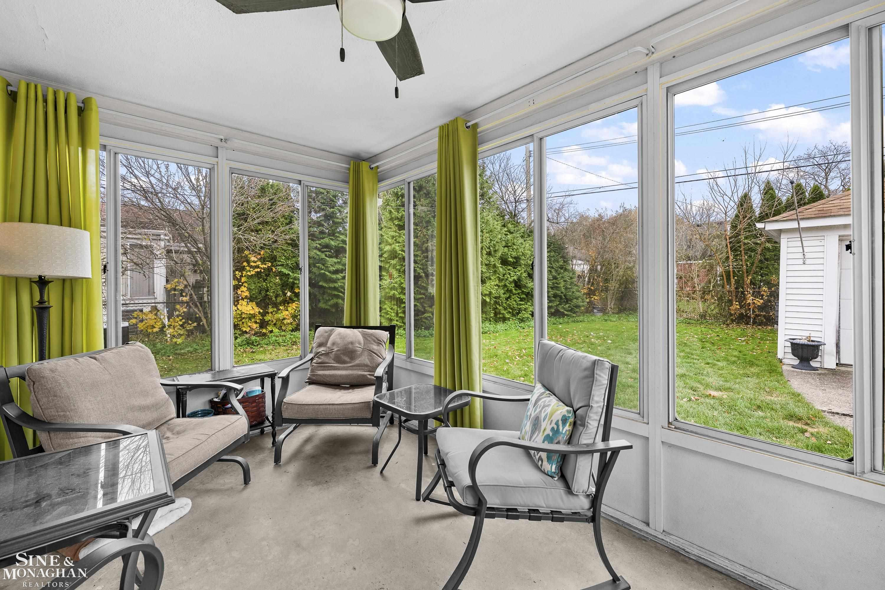 463 Colonial Court, Grosse Pointe Farms, MI 48236 — Photo 20