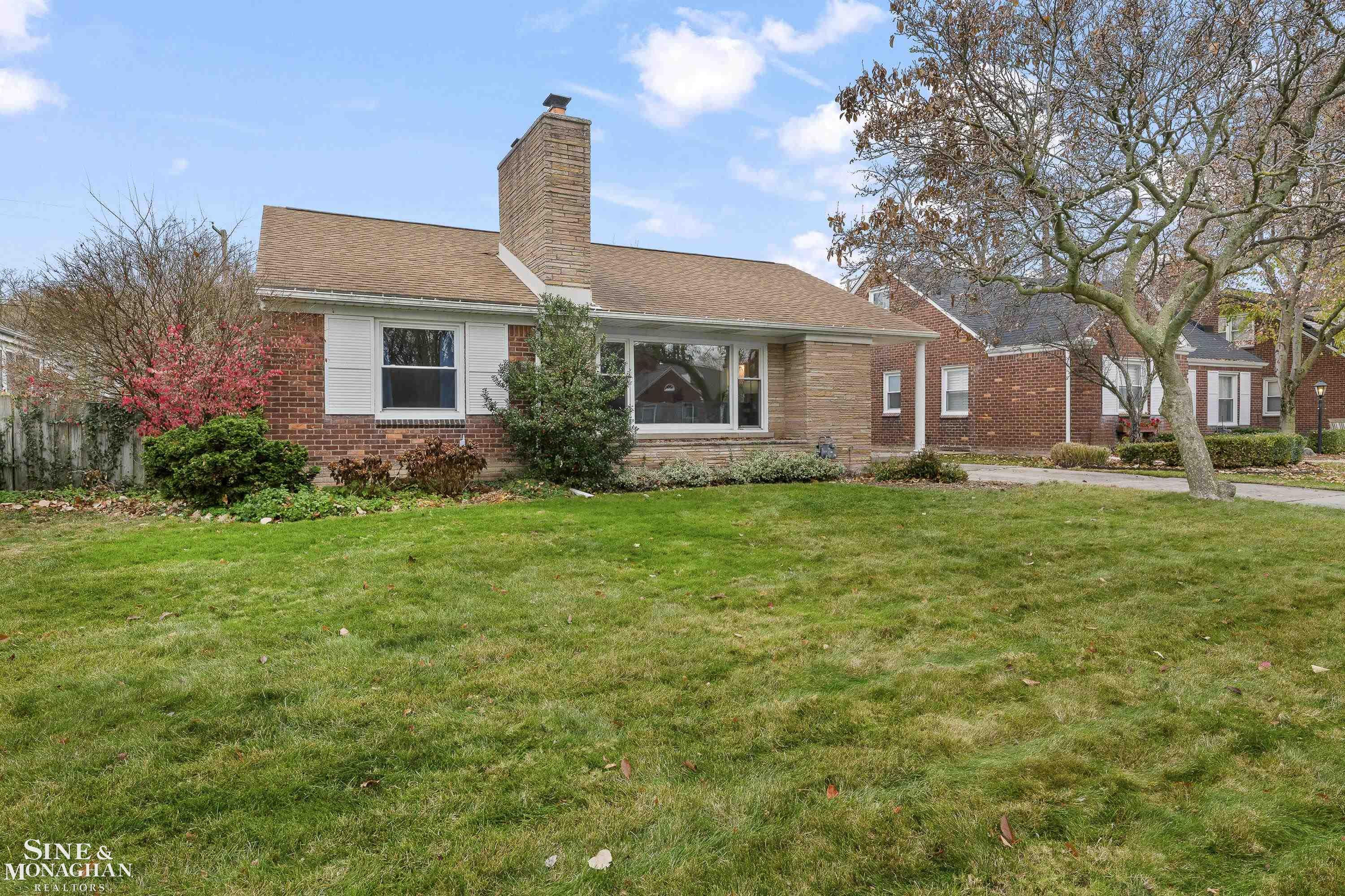 463 Colonial Court, Grosse Pointe Farms, MI 48236 — Photo 24