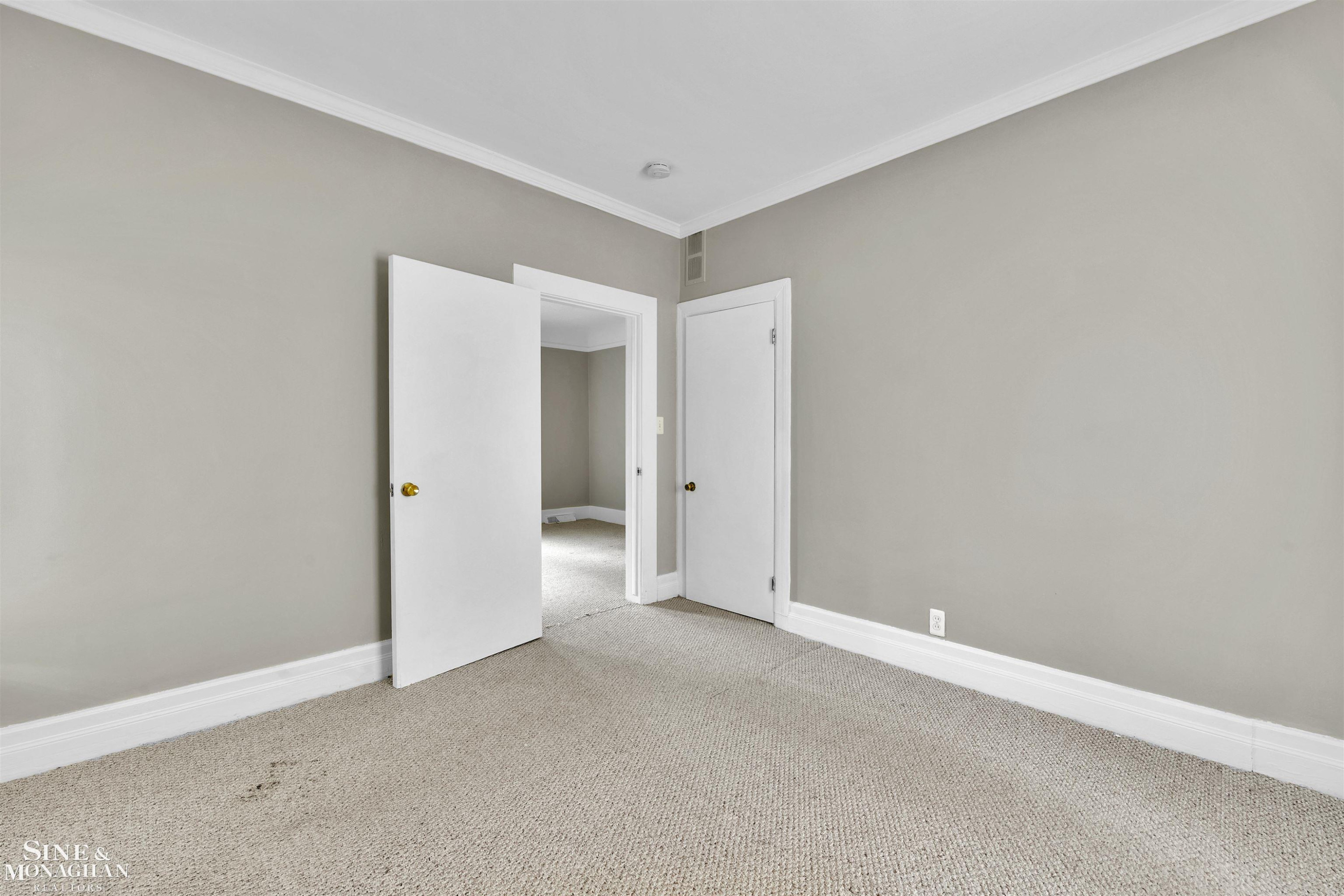 213 Muir Road, Grosse Pointe Farms, MI 48236 — Photo 6