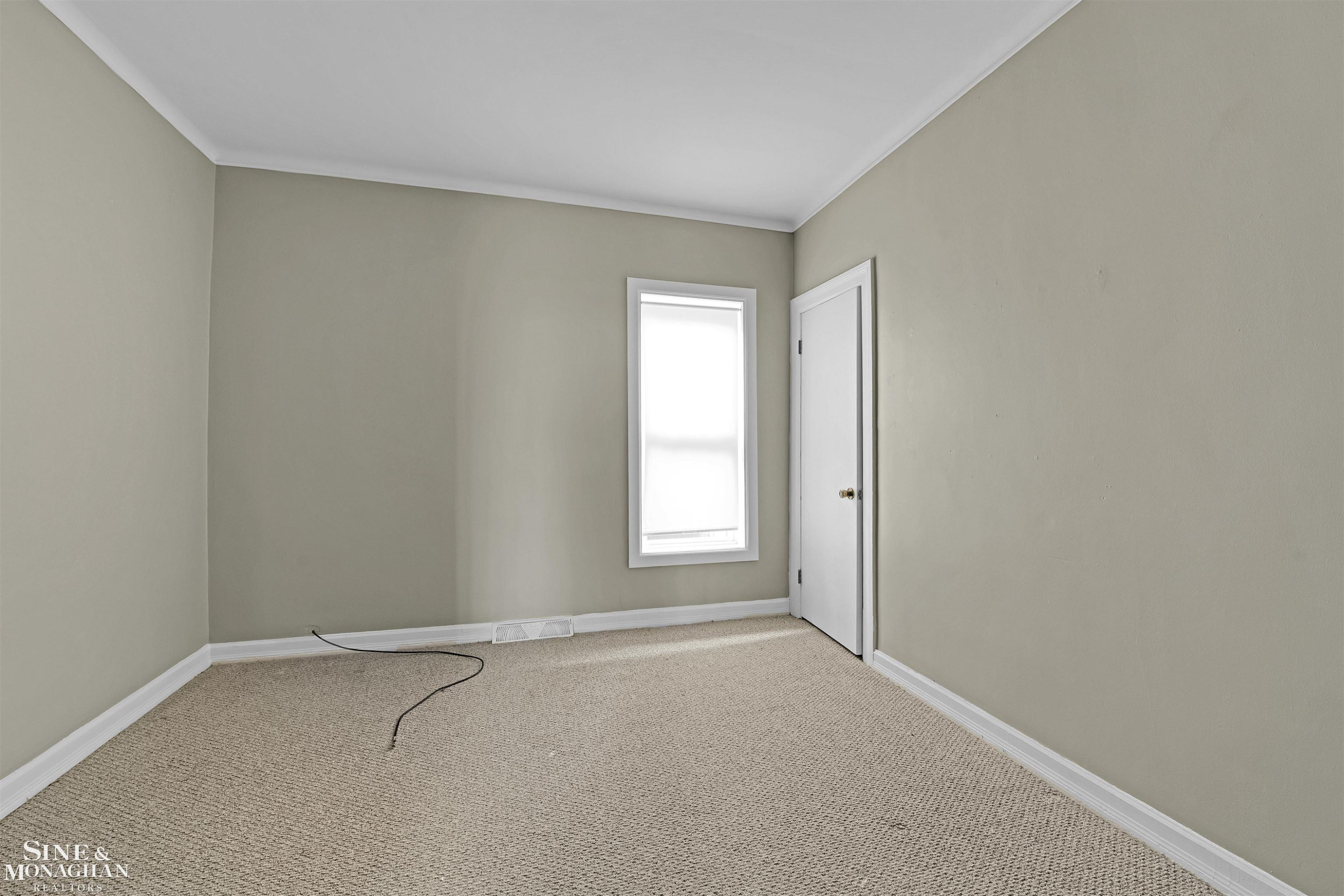213 Muir Road, Grosse Pointe Farms, MI 48236 — Photo 9