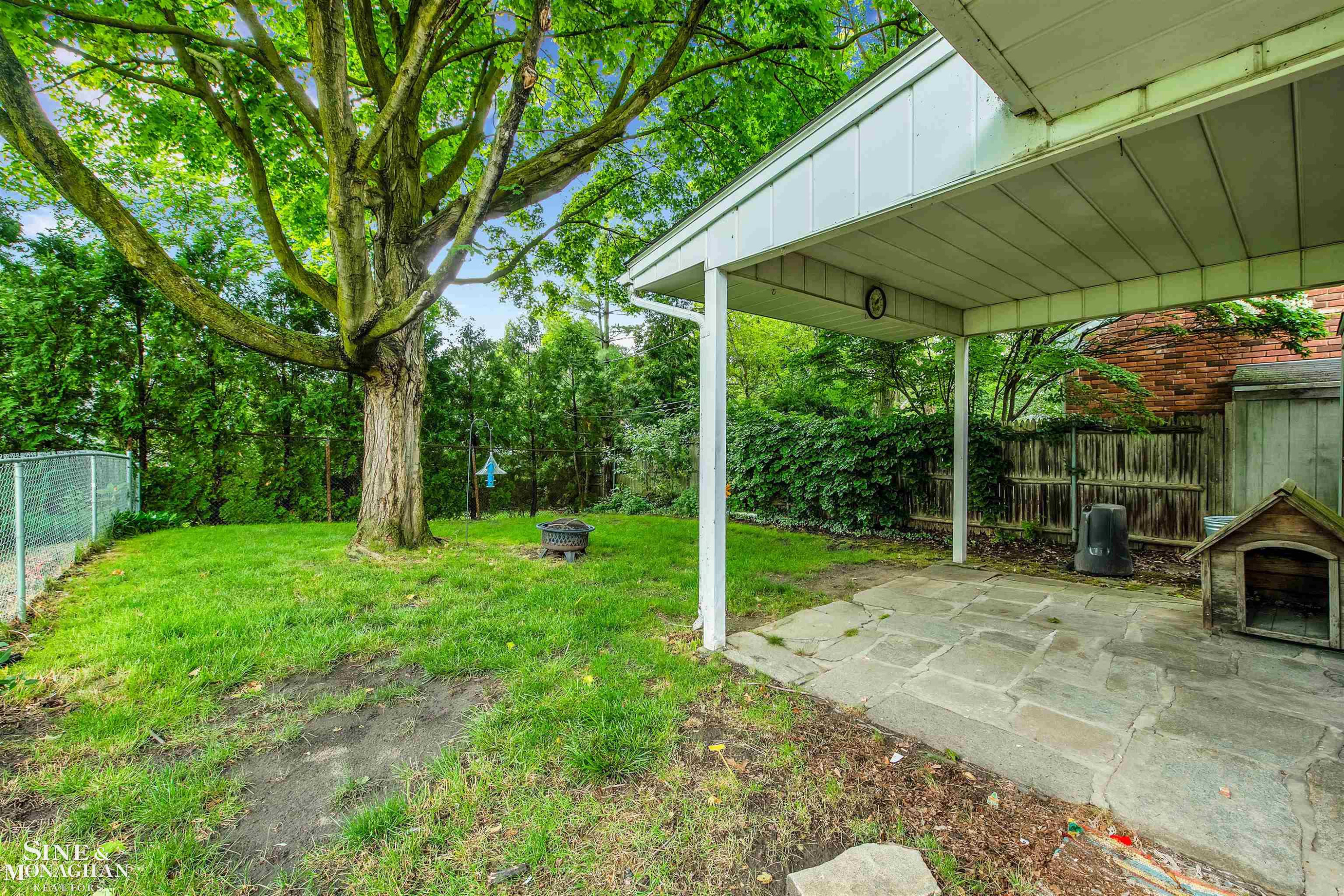 213 Muir Road, Grosse Pointe Farms, MI 48236 — Photo 17