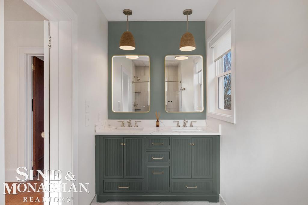 1332 Wayburn Street, Grosse Pointe Park, MI 48230 — Photo 11