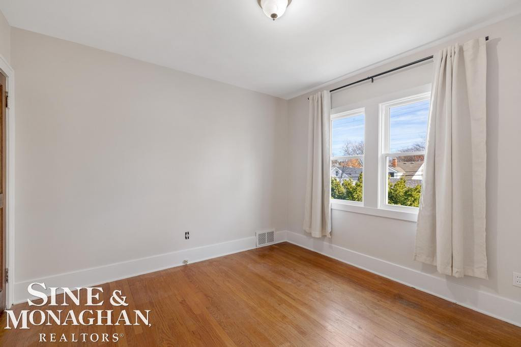 1332 Wayburn Street, Grosse Pointe Park, MI 48230 — Photo 16