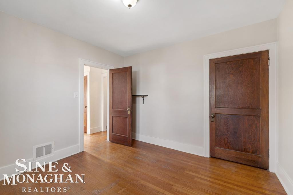 1332 Wayburn Street, Grosse Pointe Park, MI 48230 — Photo 17