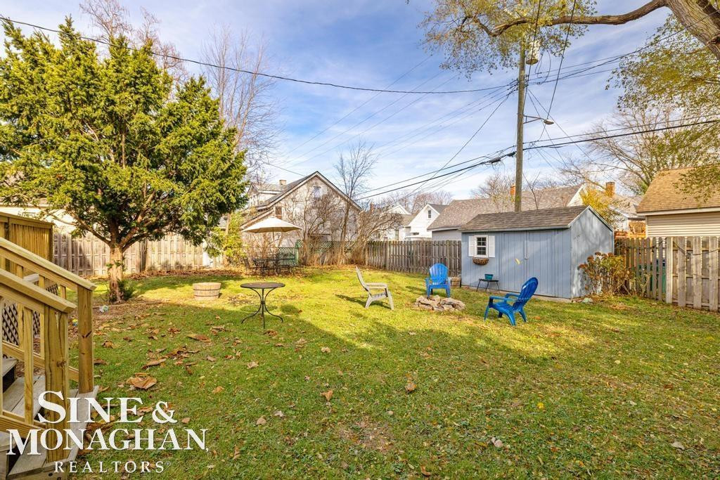 1332 Wayburn Street, Grosse Pointe Park, MI 48230 — Photo 26
