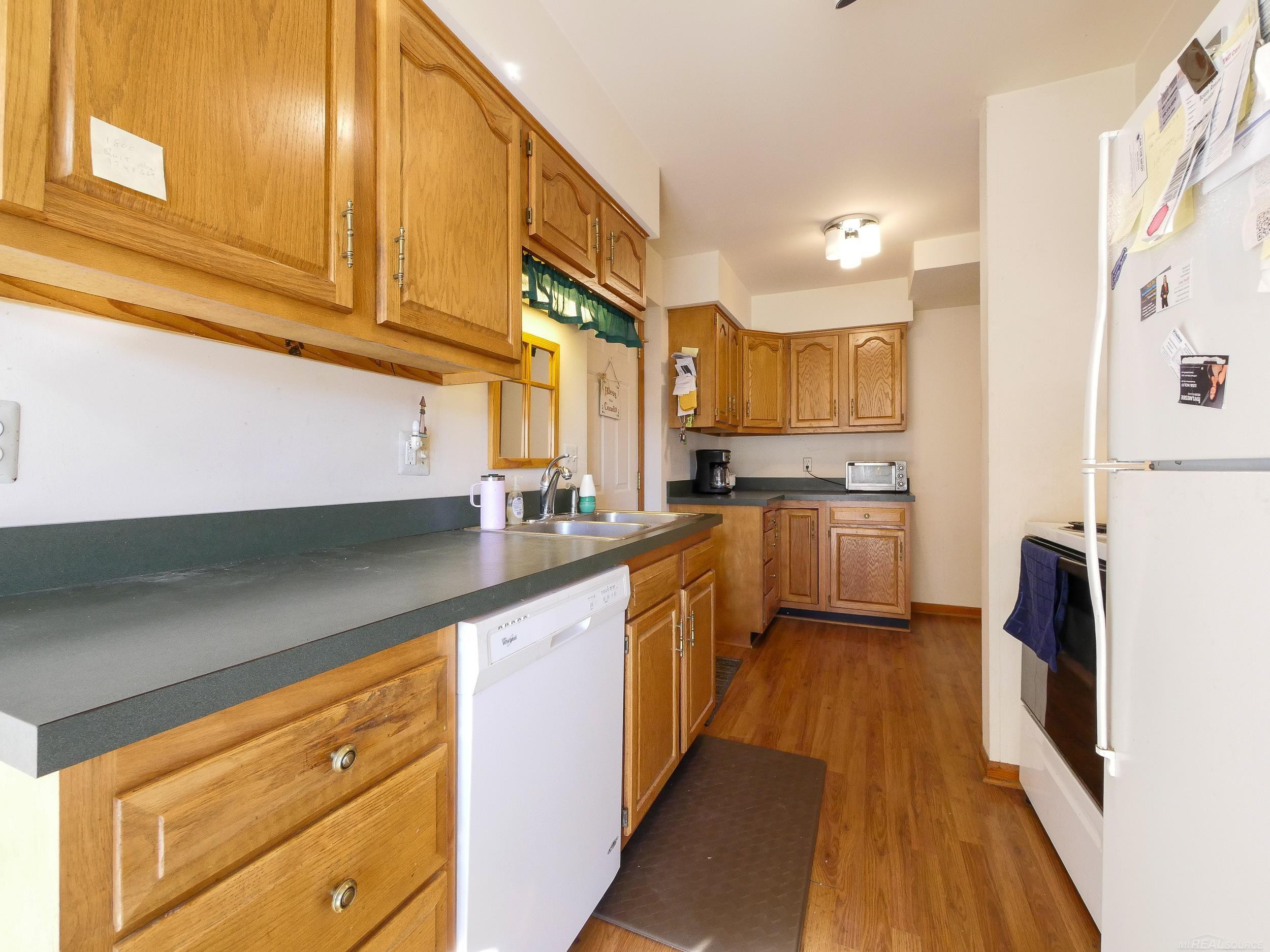 36835 Oakwood Lane, Richmond, MI 48062 — Photo 10